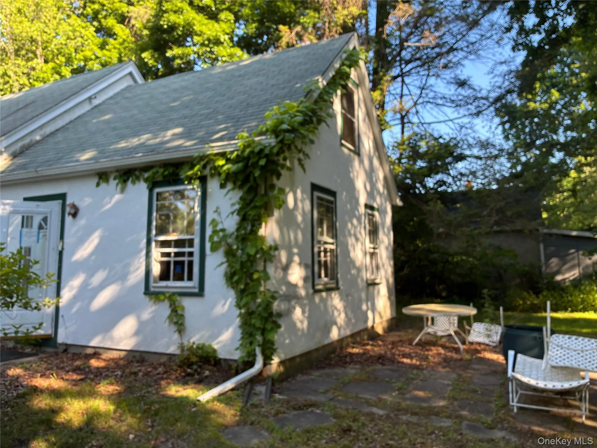 46 Greenwich Road, Bedford, NY, 3 Bedrooms Bedrooms, 6 Rooms Rooms,1 BathroomBathrooms,Residential,For Rent,Greenwich,0,1016847 46 Greenwich Road, Bedford, NY, 3 Bedrooms Bedrooms, 6 Rooms Rooms,1 BathroomBathrooms,Residential,For Rent,Greenwich,0,1016847