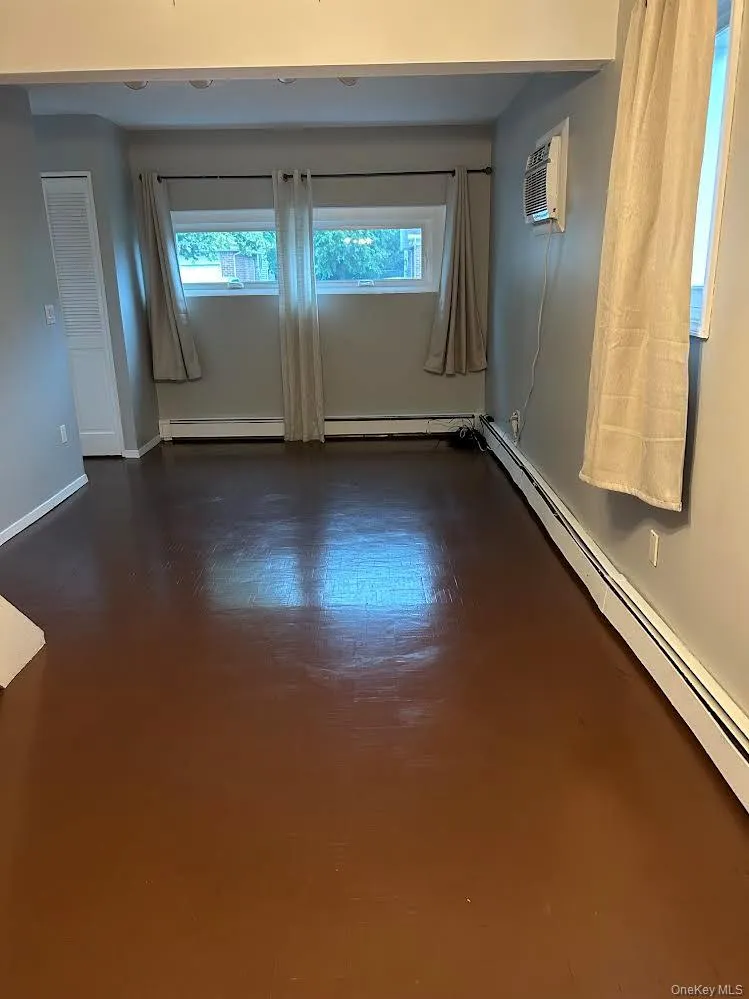 54 Keswick Lane, Oyster Bay, NY, 2 Bedrooms Bedrooms, 4 Rooms Rooms,1 BathroomBathrooms,Residential Lease,For Rent,Keswick,0,1016849 54 Keswick Lane, Oyster Bay, NY, 2 Bedrooms Bedrooms, 4 Rooms Rooms,1 BathroomBathrooms,Residential Lease,For Rent,Keswick,0,1016849