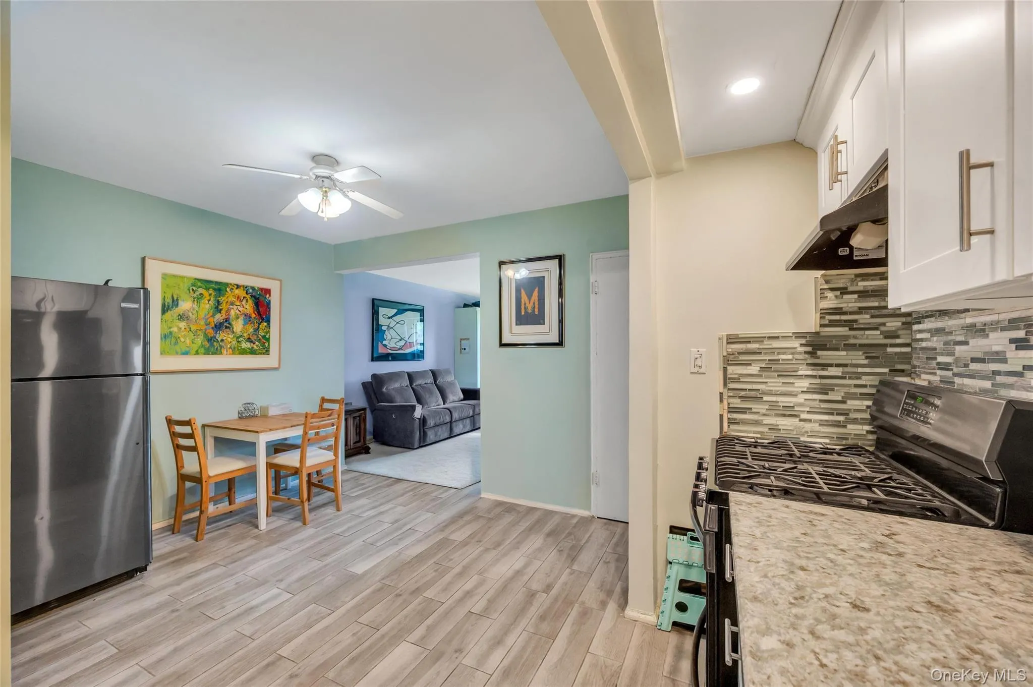 212-12 73rd, New York, NY, 1 Bedroom Bedrooms, 3 Rooms Rooms,1 BathroomBathrooms,Residential,For Rent,73rd,0,1016850 212-12 73rd, New York, NY, 1 Bedroom Bedrooms, 3 Rooms Rooms,1 BathroomBathrooms,Residential,For Rent,73rd,0,1016850