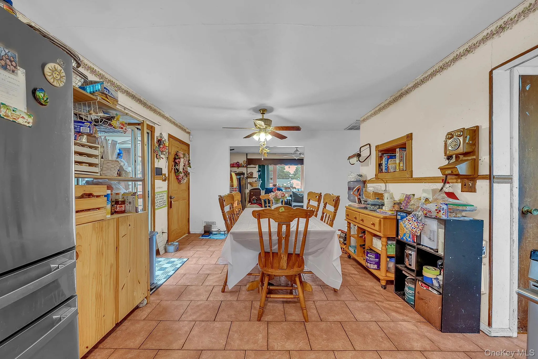 14 Urn Court, Islip, NY, 4 Bedrooms Bedrooms, 7 Rooms Rooms,2 BathroomsBathrooms,Residential,For Rent,Urn,0,KEY1016852 14 Urn Court, Islip, NY, 4 Bedrooms Bedrooms, 7 Rooms Rooms,2 BathroomsBathrooms,Residential,For Rent,Urn,0,KEY1016852