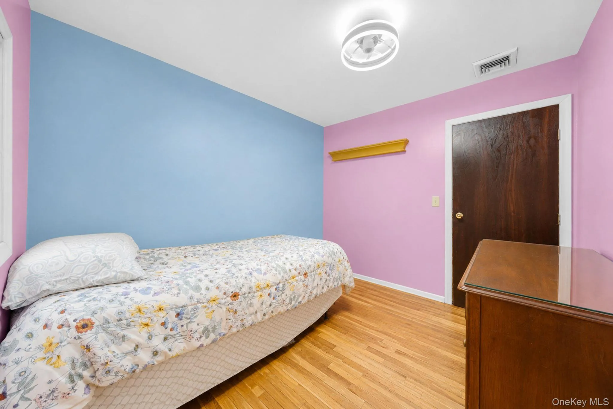 14 Urn Court, Islip, NY, 4 Bedrooms Bedrooms, 7 Rooms Rooms,2 BathroomsBathrooms,Residential,For Rent,Urn,0,KEY1016852 14 Urn Court, Islip, NY, 4 Bedrooms Bedrooms, 7 Rooms Rooms,2 BathroomsBathrooms,Residential,For Rent,Urn,0,KEY1016852