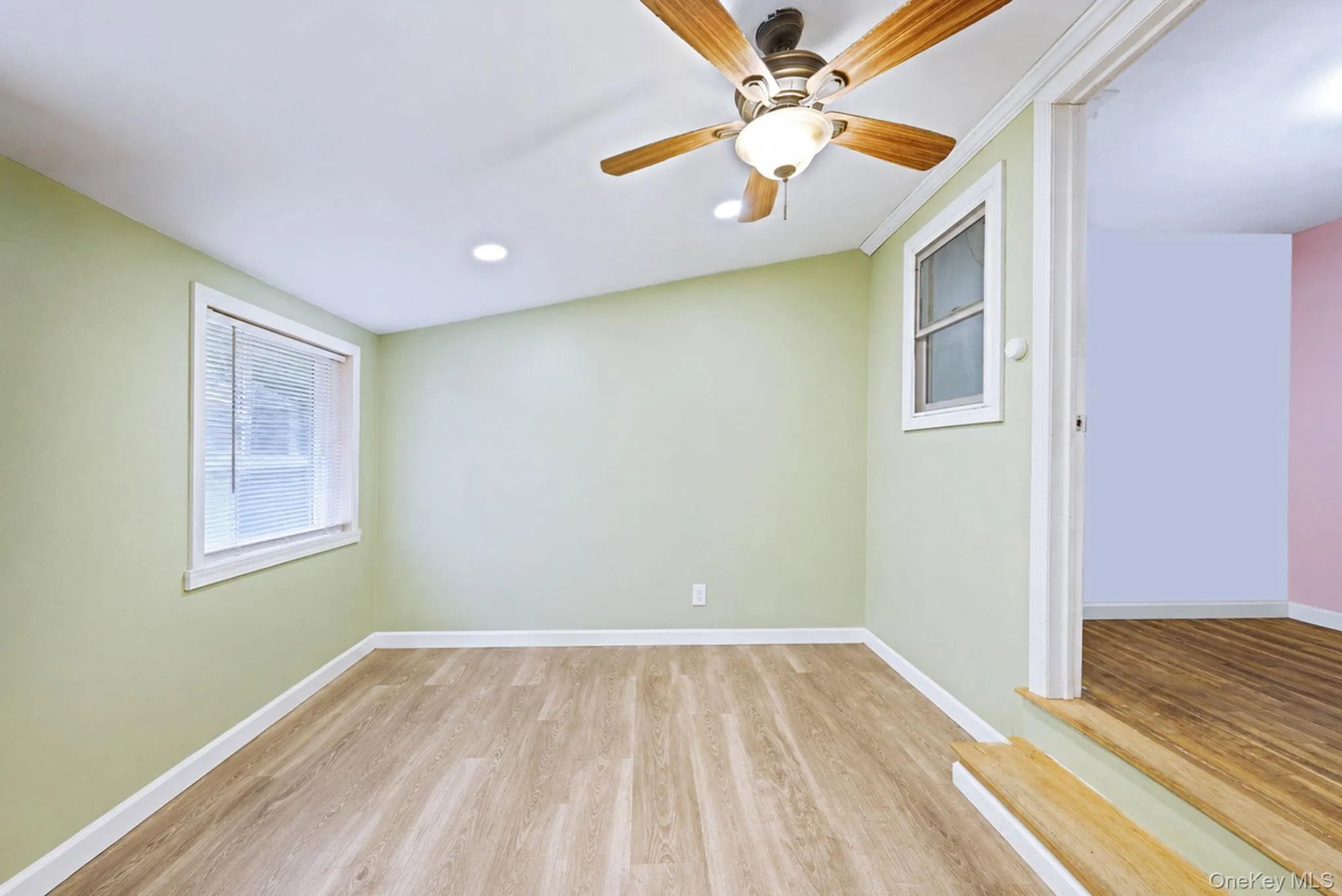 14 Urn Court, Islip, NY, 4 Bedrooms Bedrooms, 7 Rooms Rooms,2 BathroomsBathrooms,Residential,For Rent,Urn,0,KEY1016852 14 Urn Court, Islip, NY, 4 Bedrooms Bedrooms, 7 Rooms Rooms,2 BathroomsBathrooms,Residential,For Rent,Urn,0,KEY1016852
