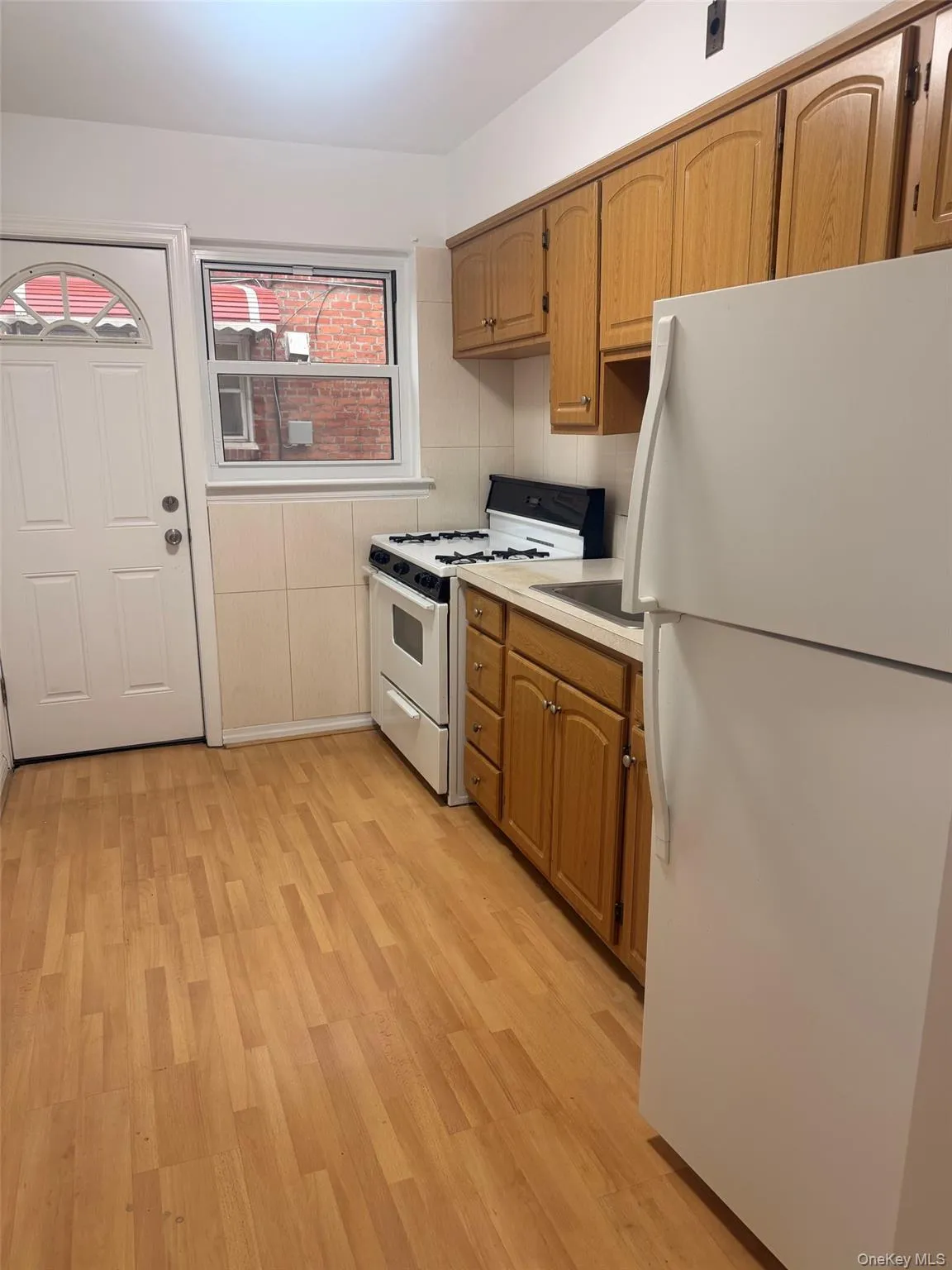76-41 170th Street, New York, NY, 2 Bedrooms Bedrooms, 5 Rooms Rooms,1 BathroomBathrooms,Residential Lease,For Rent,170th,0,1016854 76-41 170th Street, New York, NY, 2 Bedrooms Bedrooms, 5 Rooms Rooms,1 BathroomBathrooms,Residential Lease,For Rent,170th,0,1016854