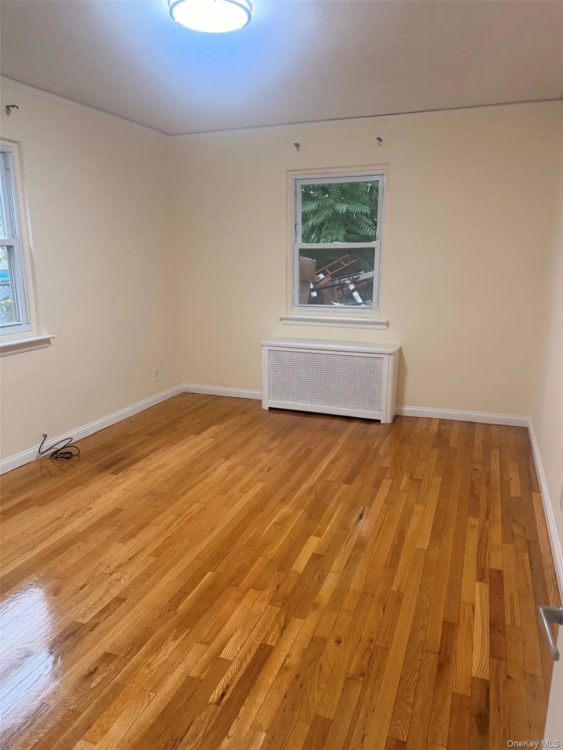 76-41 170th Street, New York, NY, 2 Bedrooms Bedrooms, 5 Rooms Rooms,1 BathroomBathrooms,Residential Lease,For Rent,170th,0,1016854 76-41 170th Street, New York, NY, 2 Bedrooms Bedrooms, 5 Rooms Rooms,1 BathroomBathrooms,Residential Lease,For Rent,170th,0,1016854