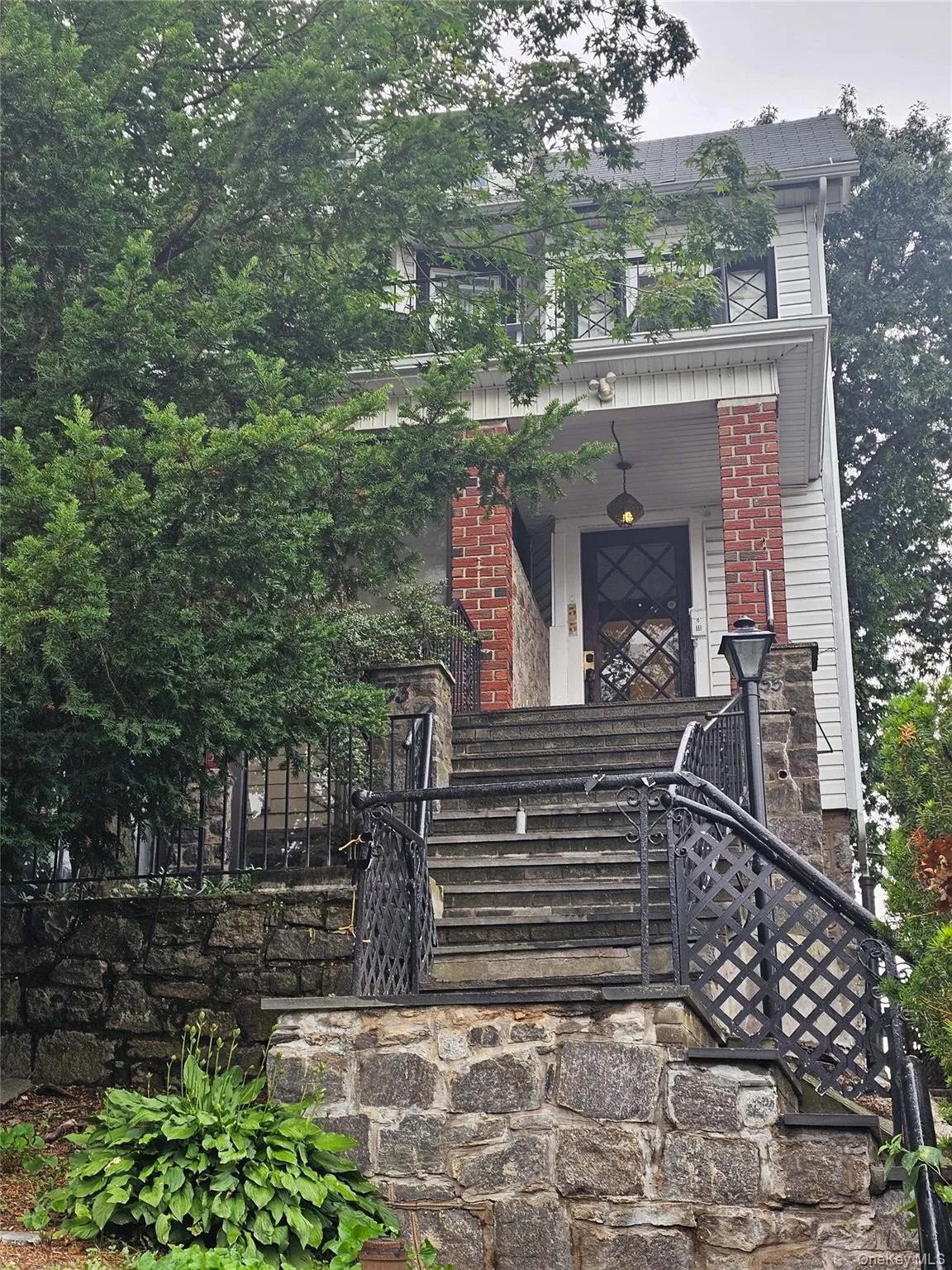 33 Cliff Avenue, Yonkers, NY, 2 Bedrooms Bedrooms, 5 Rooms Rooms,1 BathroomBathrooms,Residential Lease,For Rent,Cliff,0,1016856 33 Cliff Avenue, Yonkers, NY, 2 Bedrooms Bedrooms, 5 Rooms Rooms,1 BathroomBathrooms,Residential Lease,For Rent,Cliff,0,1016856