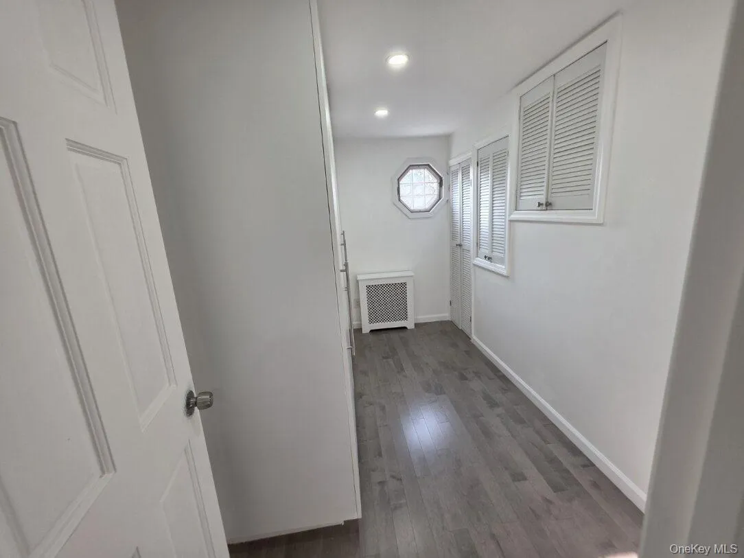 30 Aberdeen Road, Hempstead, NY, 6 Bedrooms Bedrooms, 15 Rooms Rooms,3 BathroomsBathrooms,Residential Lease,For Rent,Aberdeen,0,1016860 30 Aberdeen Road, Hempstead, NY, 6 Bedrooms Bedrooms, 15 Rooms Rooms,3 BathroomsBathrooms,Residential Lease,For Rent,Aberdeen,0,1016860