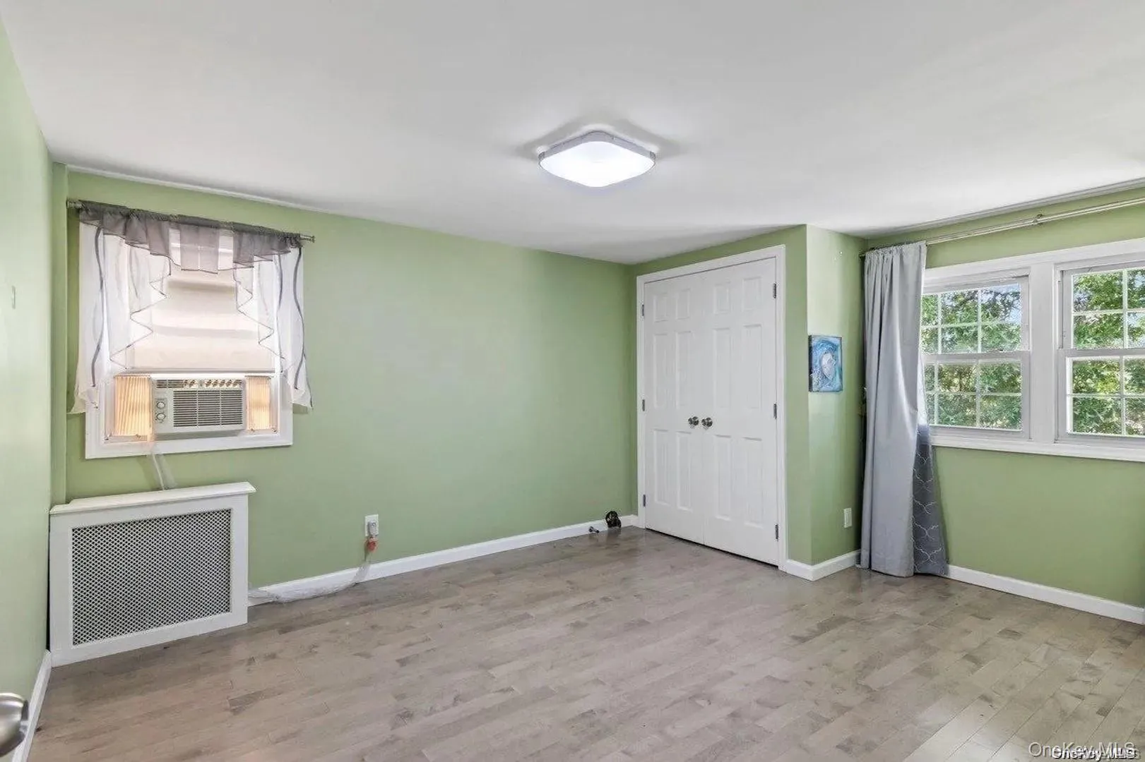 30 Aberdeen Road, Hempstead, NY, 6 Bedrooms Bedrooms, 15 Rooms Rooms,3 BathroomsBathrooms,Residential Lease,For Rent,Aberdeen,0,1016860 30 Aberdeen Road, Hempstead, NY, 6 Bedrooms Bedrooms, 15 Rooms Rooms,3 BathroomsBathrooms,Residential Lease,For Rent,Aberdeen,0,1016860