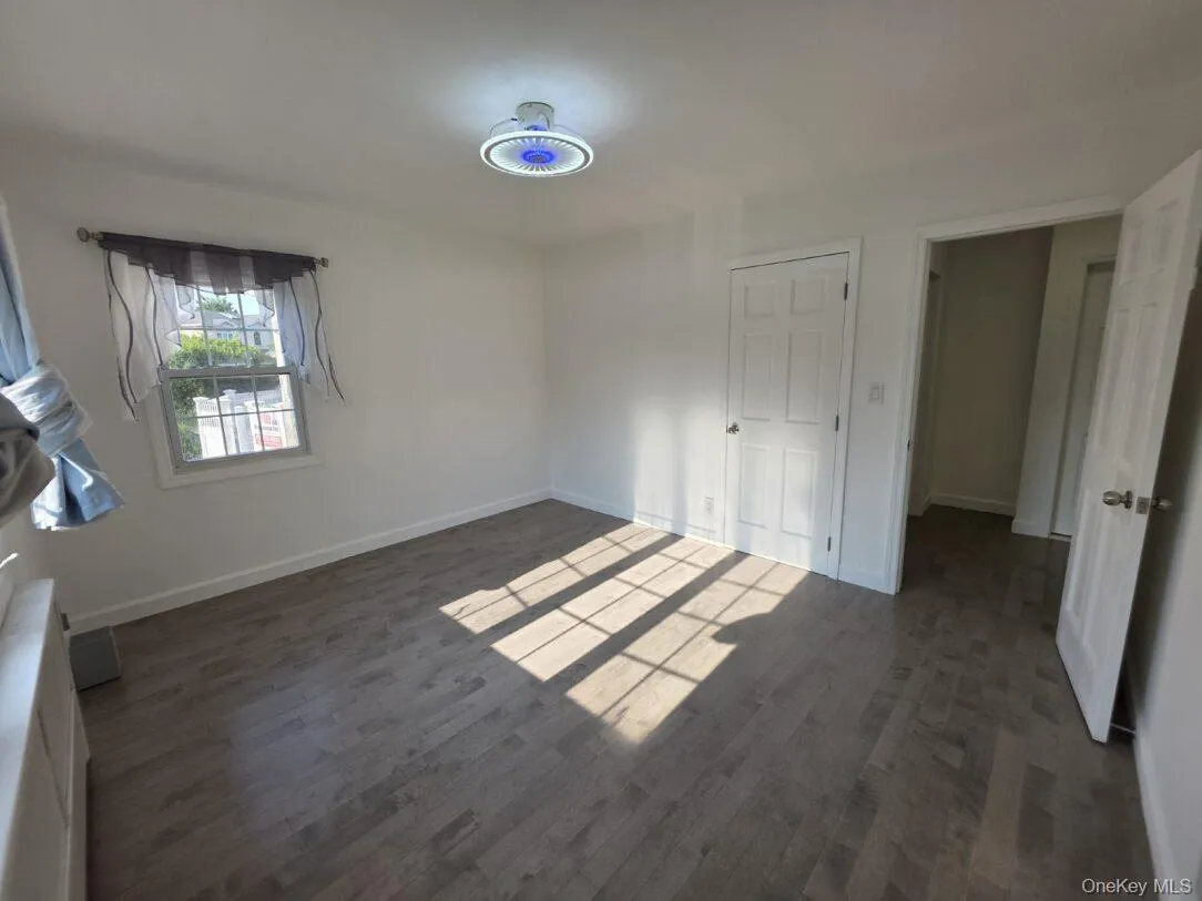 30 Aberdeen Road, Hempstead, NY, 6 Bedrooms Bedrooms, 15 Rooms Rooms,3 BathroomsBathrooms,Residential Lease,For Rent,Aberdeen,0,1016860 30 Aberdeen Road, Hempstead, NY, 6 Bedrooms Bedrooms, 15 Rooms Rooms,3 BathroomsBathrooms,Residential Lease,For Rent,Aberdeen,0,1016860