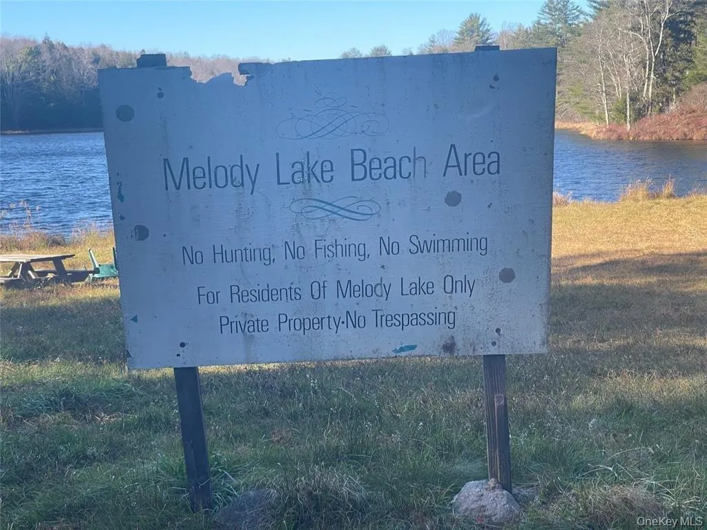33 Melody Lake Drive, Thompson, NY, 3 Bedrooms Bedrooms, 5 Rooms Rooms,1 BathroomBathrooms,Residential Lease,For Rent,Melody Lake,0,1016861 33 Melody Lake Drive, Thompson, NY, 3 Bedrooms Bedrooms, 5 Rooms Rooms,1 BathroomBathrooms,Residential Lease,For Rent,Melody Lake,0,1016861