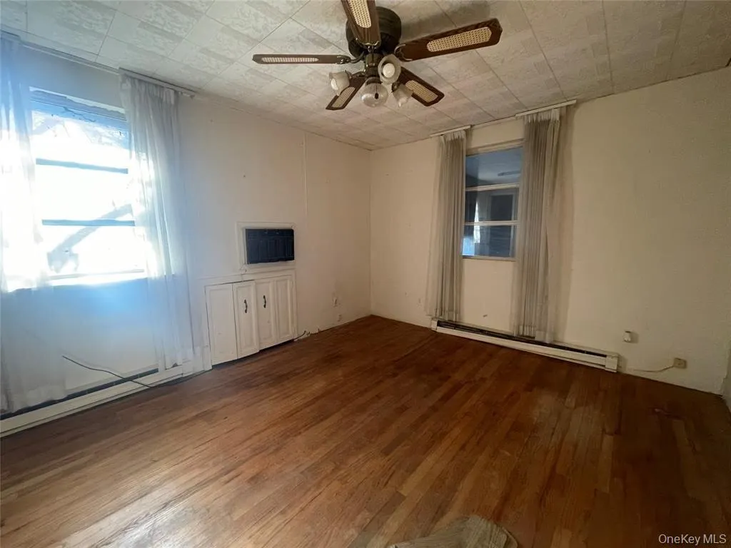 33 Melody Lake Drive, Thompson, NY, 3 Bedrooms Bedrooms, 5 Rooms Rooms,1 BathroomBathrooms,Residential Lease,For Rent,Melody Lake,0,1016861 33 Melody Lake Drive, Thompson, NY, 3 Bedrooms Bedrooms, 5 Rooms Rooms,1 BathroomBathrooms,Residential Lease,For Rent,Melody Lake,0,1016861