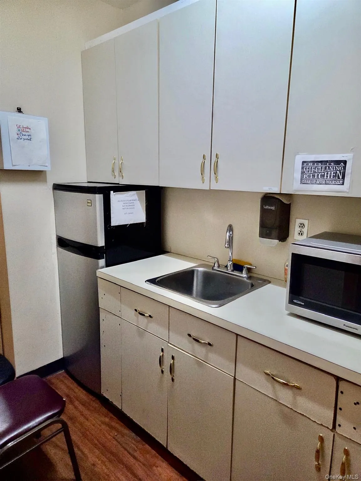 8811 169th Street, New York, NY, ,Commercial Lease,For Rent,169th,0,1016863 8811 169th Street, New York, NY, ,Commercial Lease,For Rent,169th,0,1016863