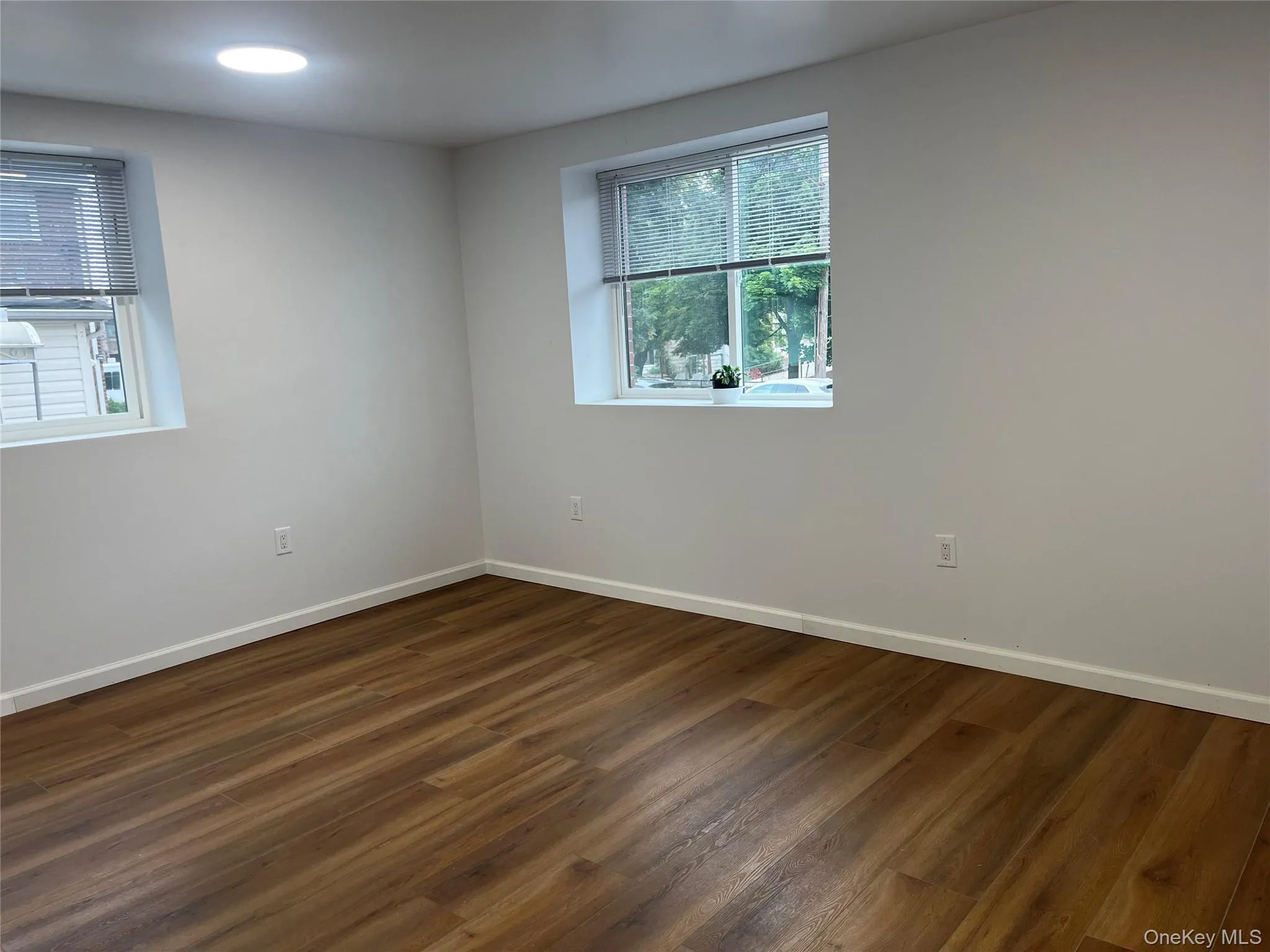 3920 214th Place, New York, NY, 3 Bedrooms Bedrooms, 6 Rooms Rooms,2 BathroomsBathrooms,Residential Lease,For Rent,214th,0,1016864 3920 214th Place, New York, NY, 3 Bedrooms Bedrooms, 6 Rooms Rooms,2 BathroomsBathrooms,Residential Lease,For Rent,214th,0,1016864