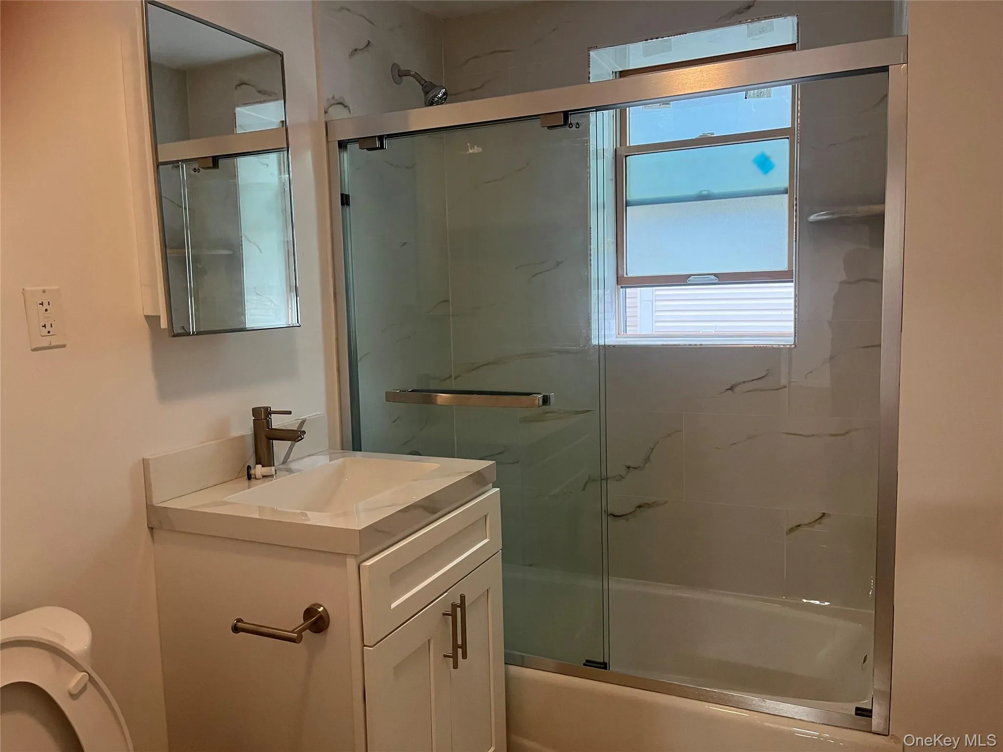 3920 214th Place, New York, NY, 3 Bedrooms Bedrooms, 6 Rooms Rooms,2 BathroomsBathrooms,Residential Lease,For Rent,214th,0,1016864 3920 214th Place, New York, NY, 3 Bedrooms Bedrooms, 6 Rooms Rooms,2 BathroomsBathrooms,Residential Lease,For Rent,214th,0,1016864