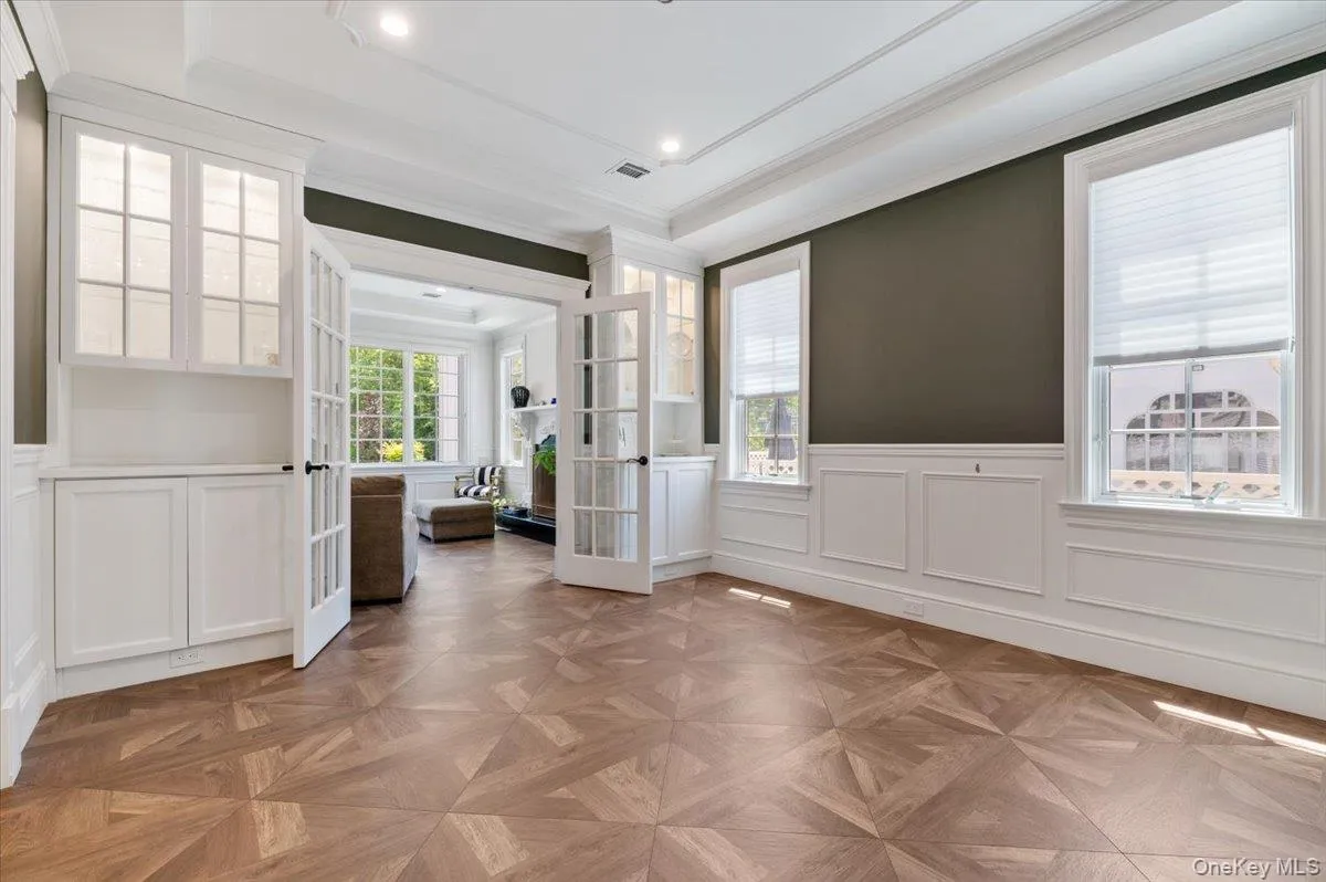 66 Liberty Avenue, Hempstead, NY, 4 Bedrooms Bedrooms, 15 Rooms Rooms,4 BathroomsBathrooms,Residential,For Rent,Liberty,0,1016865 66 Liberty Avenue, Hempstead, NY, 4 Bedrooms Bedrooms, 15 Rooms Rooms,4 BathroomsBathrooms,Residential,For Rent,Liberty,0,1016865