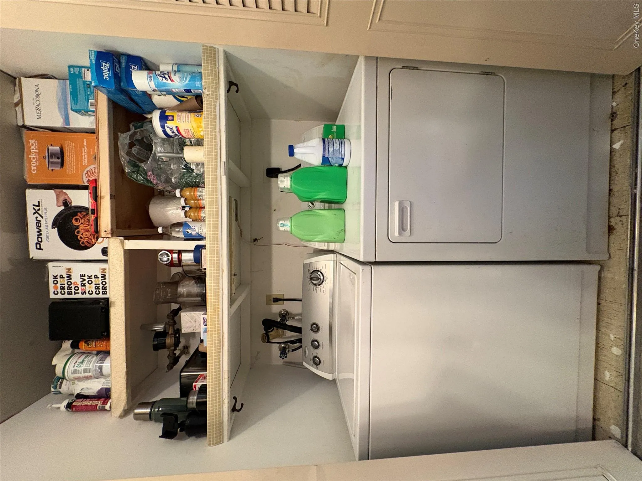 152B Laurance Lane, Brookhaven, NY, 1 Bedroom Bedrooms, 4 Rooms Rooms,1 BathroomBathrooms,Residential,For Rent,Laurance Lane,0,KEY1016866 152B Laurance Lane, Brookhaven, NY, 1 Bedroom Bedrooms, 4 Rooms Rooms,1 BathroomBathrooms,Residential,For Rent,Laurance Lane,0,KEY1016866