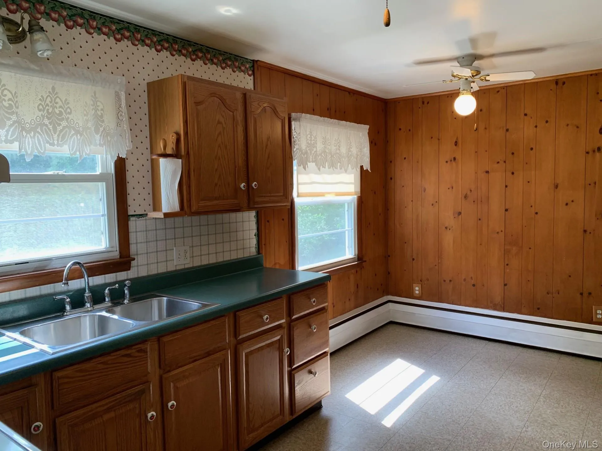 10 Wood Avenue, Philipstown, NY, 4 Bedrooms Bedrooms, 8 Rooms Rooms,2 BathroomsBathrooms,Residential,For Rent,Wood,0,KEY1016867 10 Wood Avenue, Philipstown, NY, 4 Bedrooms Bedrooms, 8 Rooms Rooms,2 BathroomsBathrooms,Residential,For Rent,Wood,0,KEY1016867
