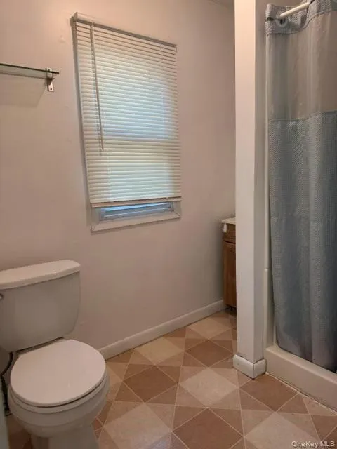 23 Landscape Drive, Babylon, NY, 5 Bedrooms Bedrooms, 10 Rooms Rooms,3 BathroomsBathrooms,Residential,For Rent,Landscape,0,1016869 23 Landscape Drive, Babylon, NY, 5 Bedrooms Bedrooms, 10 Rooms Rooms,3 BathroomsBathrooms,Residential,For Rent,Landscape,0,1016869