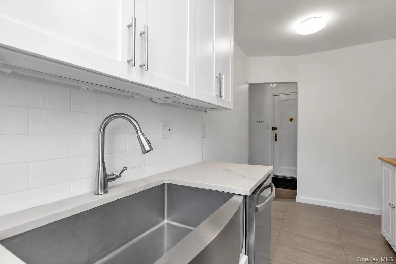 67-30 Clyde Street, New York, NY, 1 Bedroom Bedrooms, 4 Rooms Rooms,1 BathroomBathrooms,Residential,For Rent,Clyde,0,KEY1016870 67-30 Clyde Street, New York, NY, 1 Bedroom Bedrooms, 4 Rooms Rooms,1 BathroomBathrooms,Residential,For Rent,Clyde,0,KEY1016870