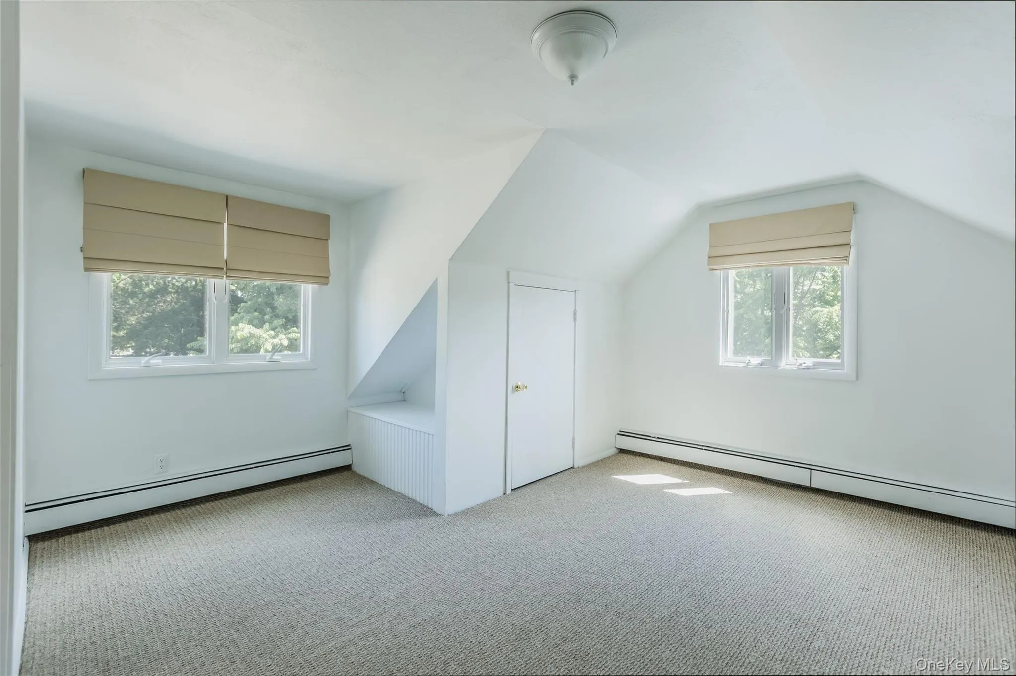 306 5th Avenue, Huntington, NY, 1 Bedroom Bedrooms, 2 Rooms Rooms,1 BathroomBathrooms,Residential Lease,For Rent,5th,0,1016874 306 5th Avenue, Huntington, NY, 1 Bedroom Bedrooms, 2 Rooms Rooms,1 BathroomBathrooms,Residential Lease,For Rent,5th,0,1016874