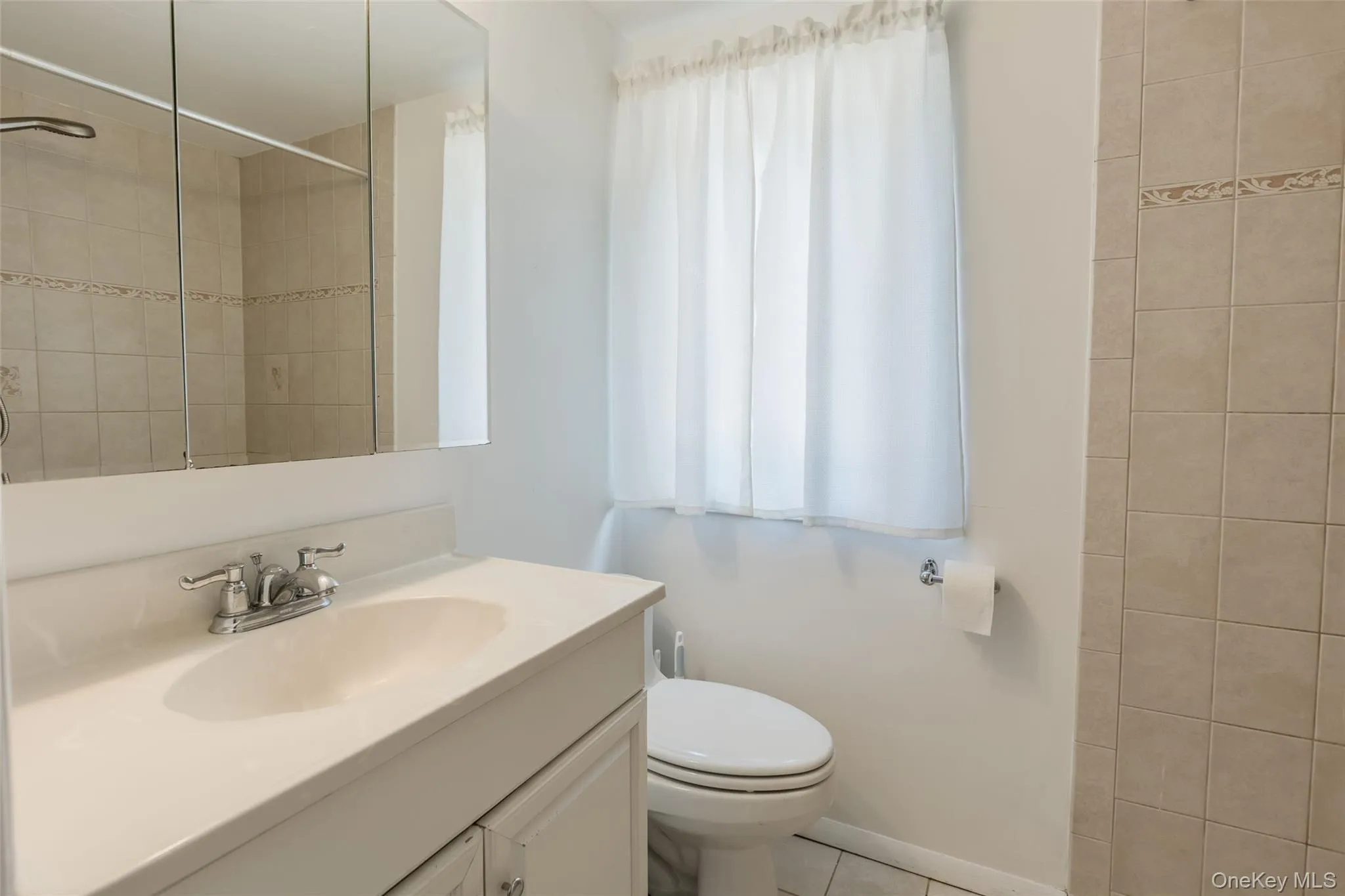 306 5th Avenue, Huntington, NY, 1 Bedroom Bedrooms, 2 Rooms Rooms,1 BathroomBathrooms,Residential Lease,For Rent,5th,0,1016874 306 5th Avenue, Huntington, NY, 1 Bedroom Bedrooms, 2 Rooms Rooms,1 BathroomBathrooms,Residential Lease,For Rent,5th,0,1016874