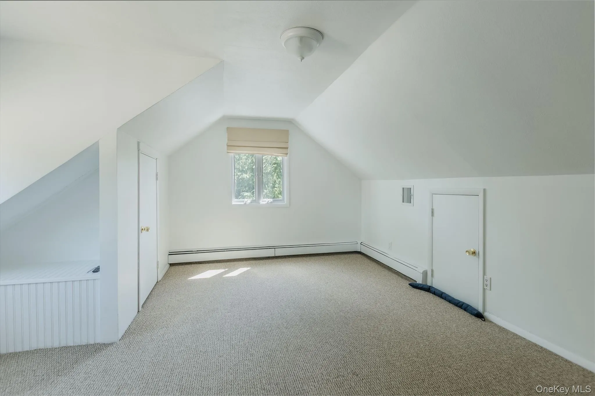 306 5th Avenue, Huntington, NY, 1 Bedroom Bedrooms, 2 Rooms Rooms,1 BathroomBathrooms,Residential Lease,For Rent,5th,0,1016874 306 5th Avenue, Huntington, NY, 1 Bedroom Bedrooms, 2 Rooms Rooms,1 BathroomBathrooms,Residential Lease,For Rent,5th,0,1016874