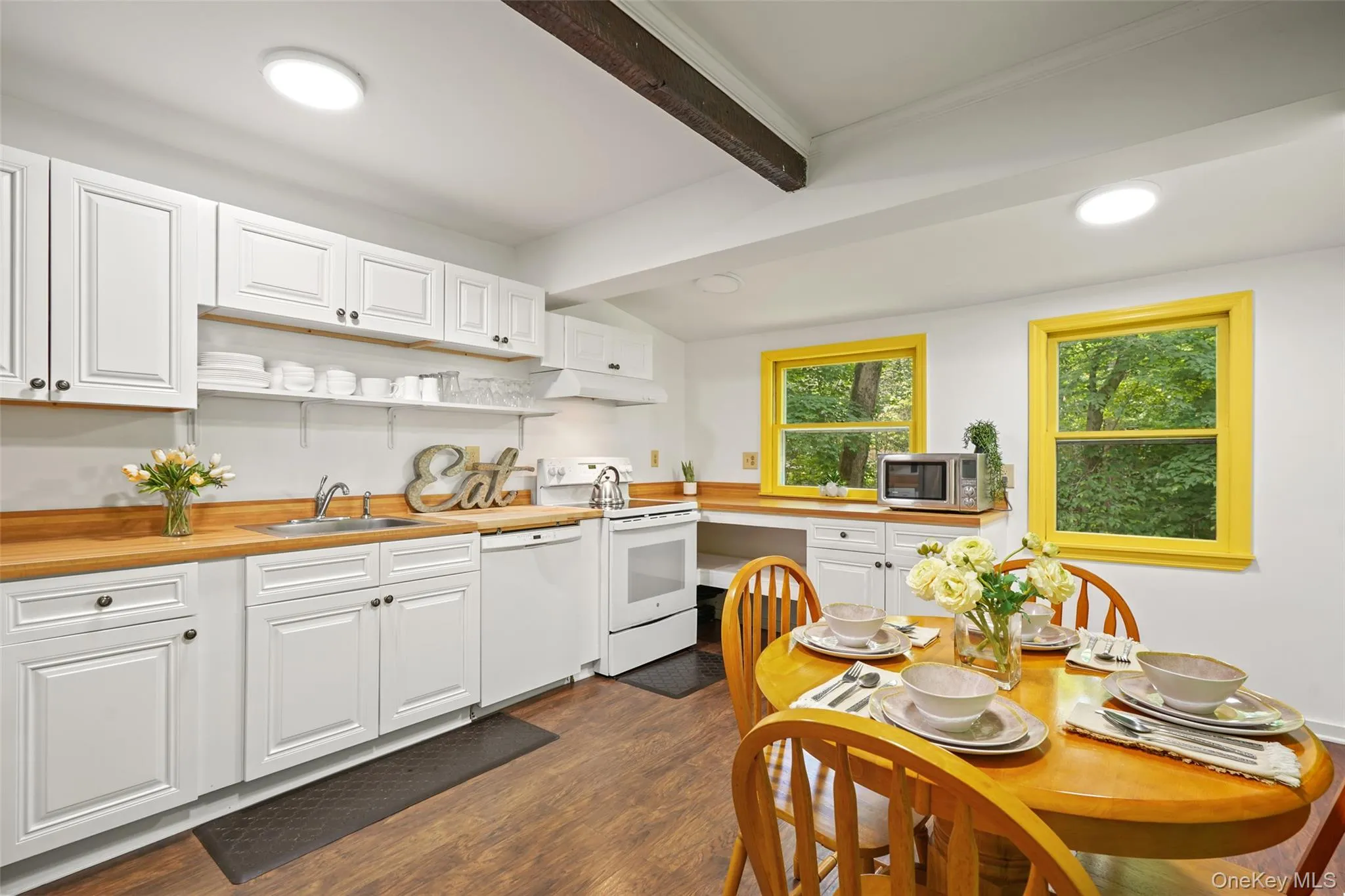 1017 Quaker Bridge Road, Cortlandt, NY, 2 Bedrooms Bedrooms, 5 Rooms Rooms,2 BathroomsBathrooms,Residential,For Rent,Quaker Bridge,0,1016875 1017 Quaker Bridge Road, Cortlandt, NY, 2 Bedrooms Bedrooms, 5 Rooms Rooms,2 BathroomsBathrooms,Residential,For Rent,Quaker Bridge,0,1016875