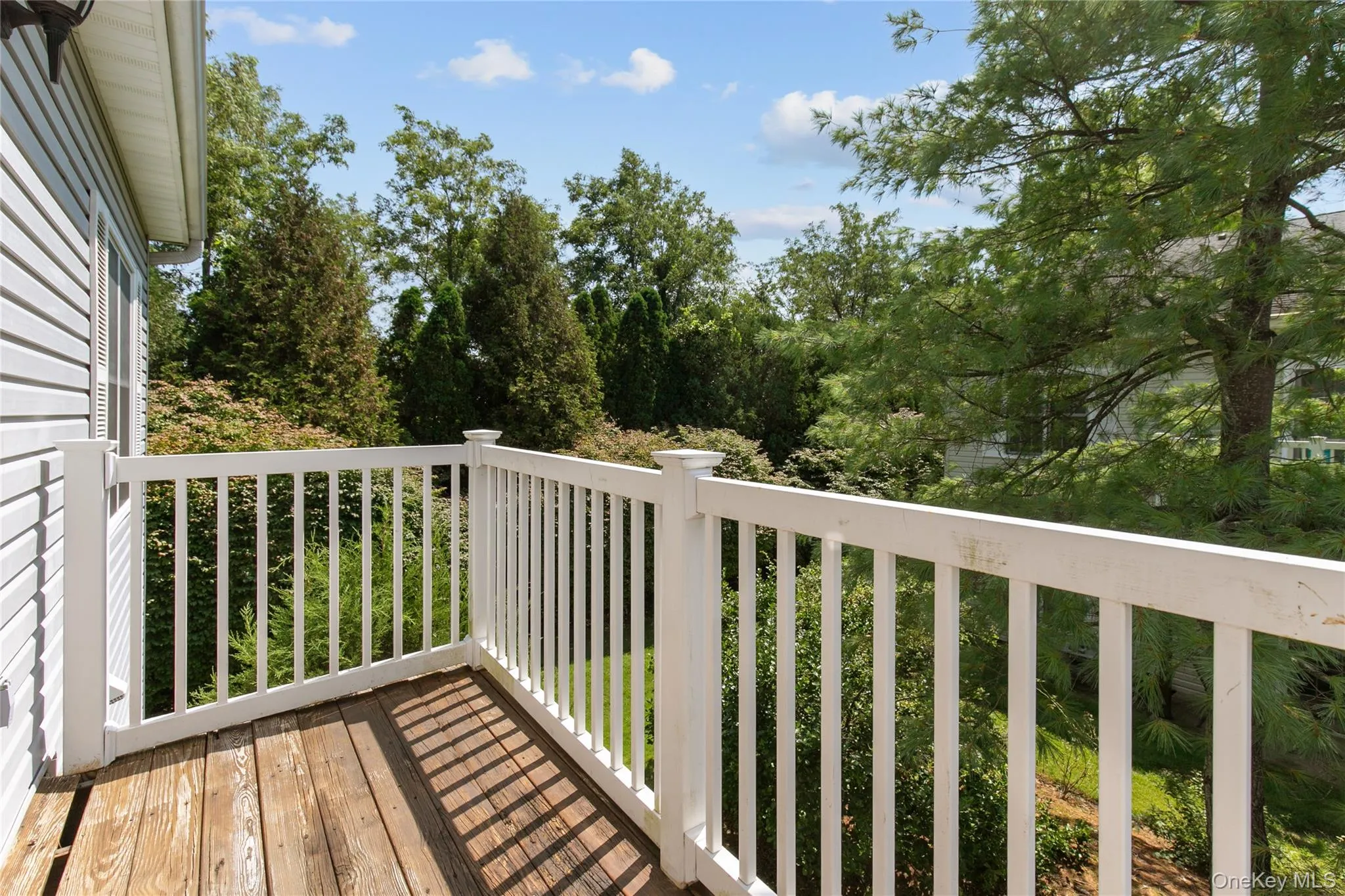 46 Miro Place, North Hempstead, NY, 2 Bedrooms Bedrooms, 5 Rooms Rooms,2 BathroomsBathrooms,Residential,For Rent,Miro,0,1016877 46 Miro Place, North Hempstead, NY, 2 Bedrooms Bedrooms, 5 Rooms Rooms,2 BathroomsBathrooms,Residential,For Rent,Miro,0,1016877