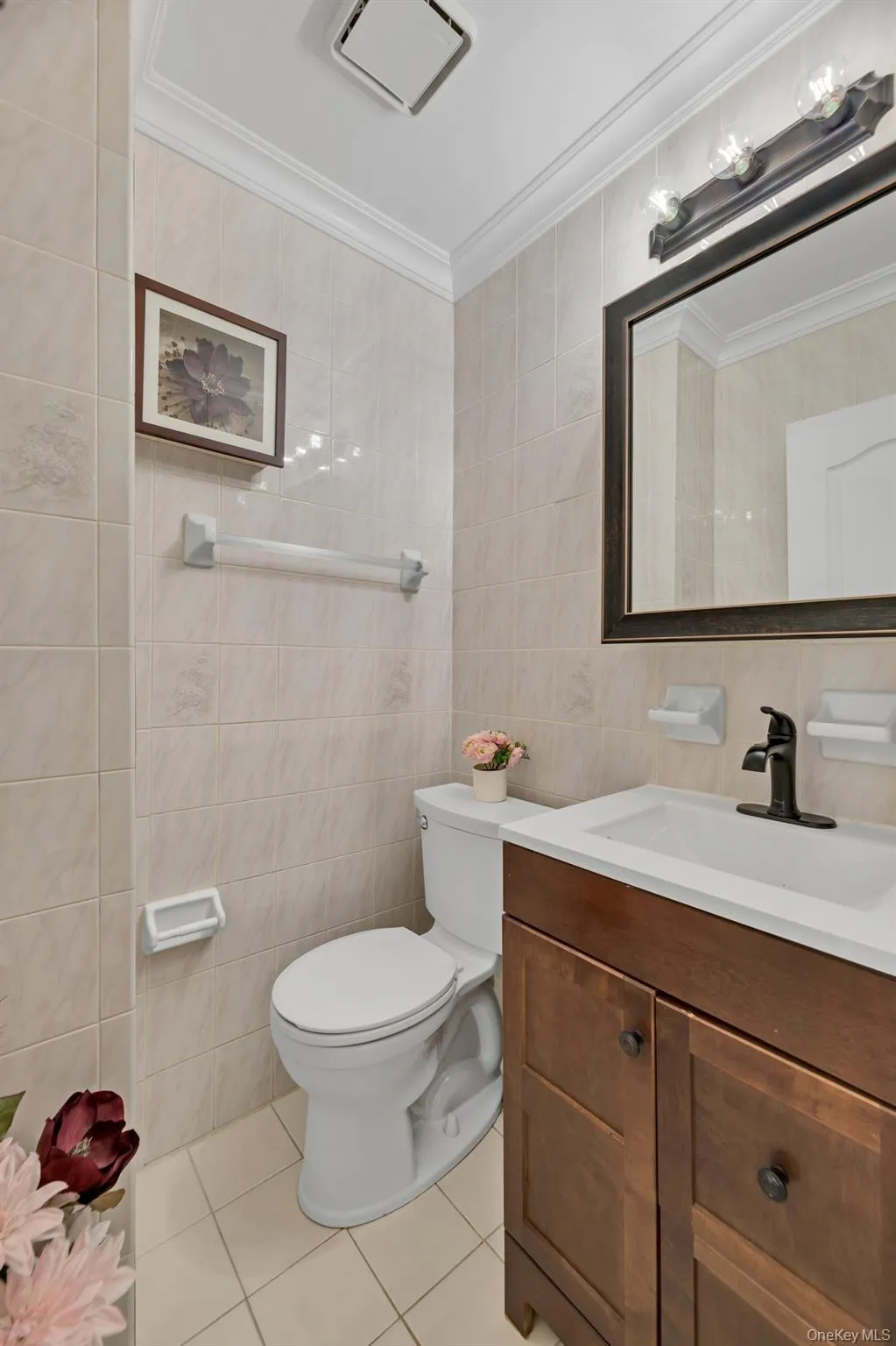 2137 Clinton Avenue, New York, NY, 3 Bedrooms Bedrooms, 6 Rooms Rooms,1 BathroomBathrooms,Residential,For Rent,Clinton,0,1016881 2137 Clinton Avenue, New York, NY, 3 Bedrooms Bedrooms, 6 Rooms Rooms,1 BathroomBathrooms,Residential,For Rent,Clinton,0,1016881
