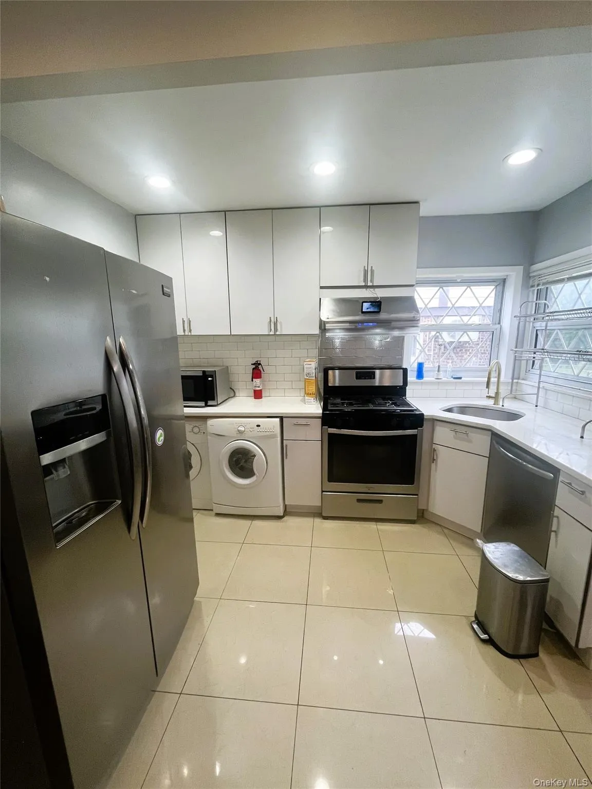 82-30 168th Street, New York, NY, 4 Bedrooms Bedrooms, 6 Rooms Rooms,2 BathroomsBathrooms,Residential,For Rent,168th,0,KEY1016882 82-30 168th Street, New York, NY, 4 Bedrooms Bedrooms, 6 Rooms Rooms,2 BathroomsBathrooms,Residential,For Rent,168th,0,KEY1016882