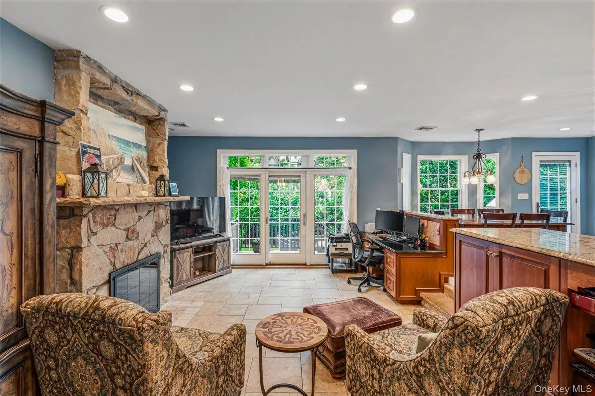 Family Room/Kitchen and breakfast area Family Room/Kitchen and breakfast area