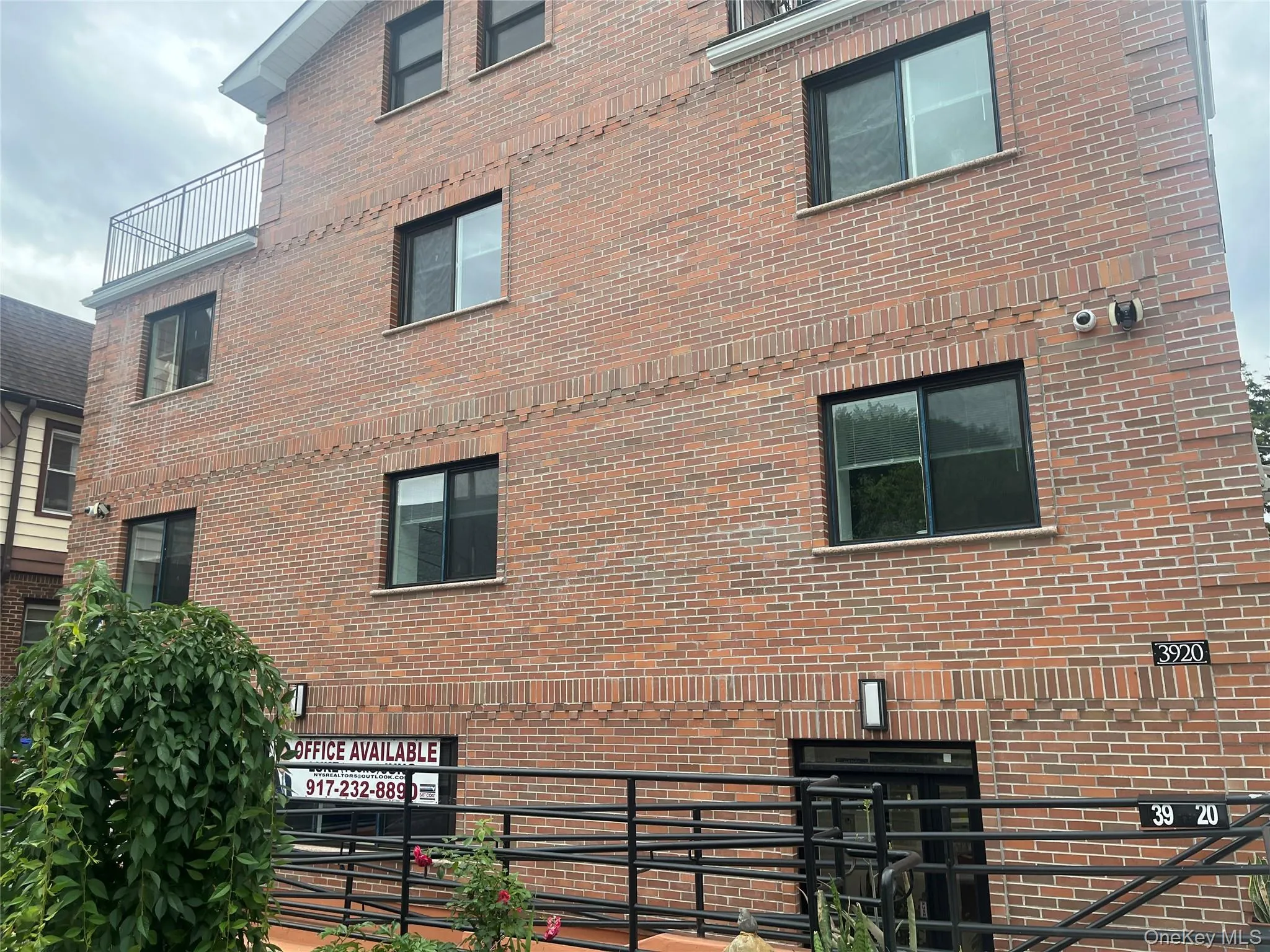3920 214th Place, New York, NY, 1 Bedroom Bedrooms, 4 Rooms Rooms,1 BathroomBathrooms,Residential Lease,For Rent,214th,0,1016889 3920 214th Place, New York, NY, 1 Bedroom Bedrooms, 4 Rooms Rooms,1 BathroomBathrooms,Residential Lease,For Rent,214th,0,1016889