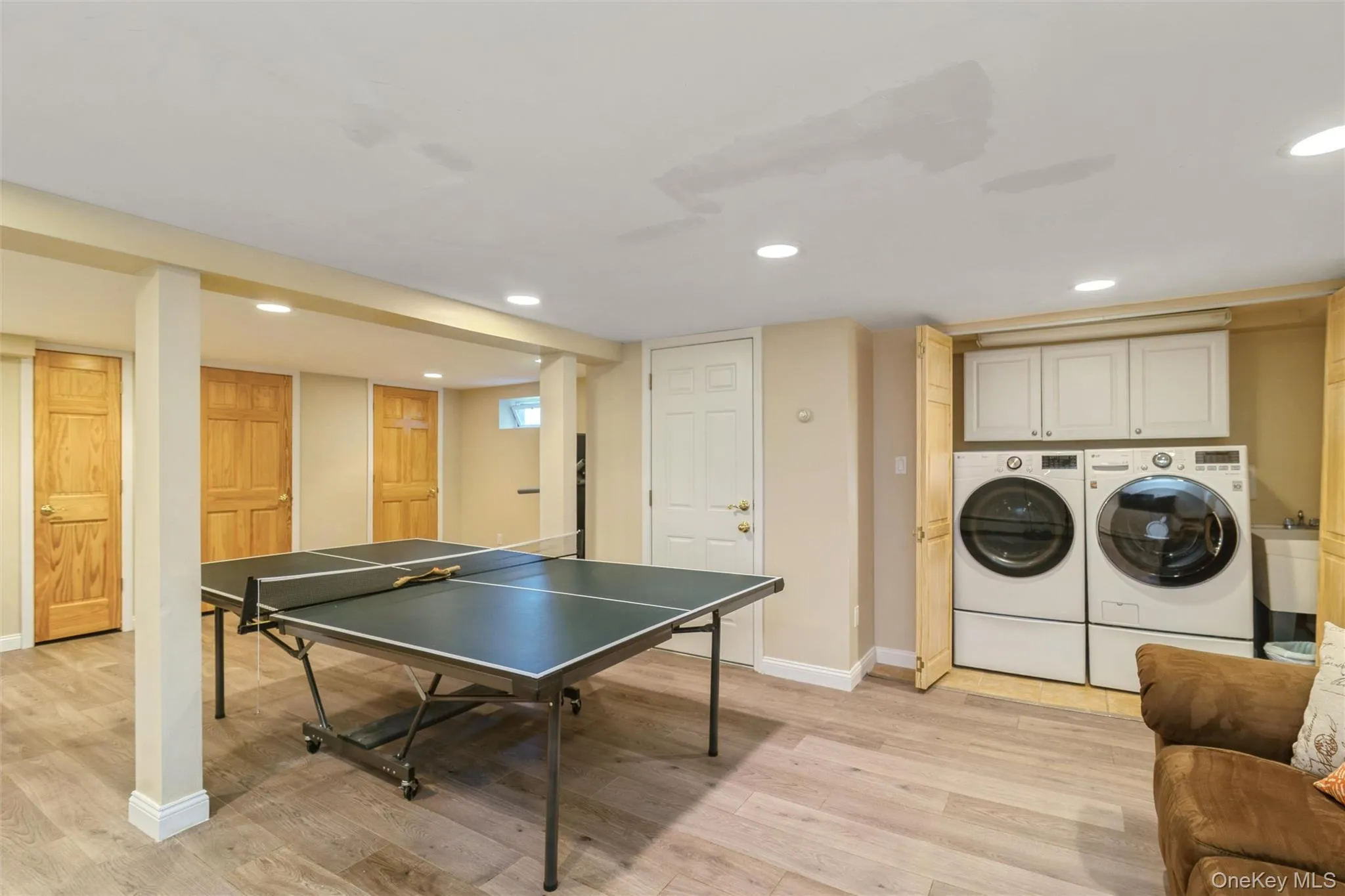 204 Halsey Avenue, Oyster Bay, NY, 3 Bedrooms Bedrooms, 7 Rooms Rooms,2 BathroomsBathrooms,Residential,For Rent,Halsey,0,KEY1016892 204 Halsey Avenue, Oyster Bay, NY, 3 Bedrooms Bedrooms, 7 Rooms Rooms,2 BathroomsBathrooms,Residential,For Rent,Halsey,0,KEY1016892