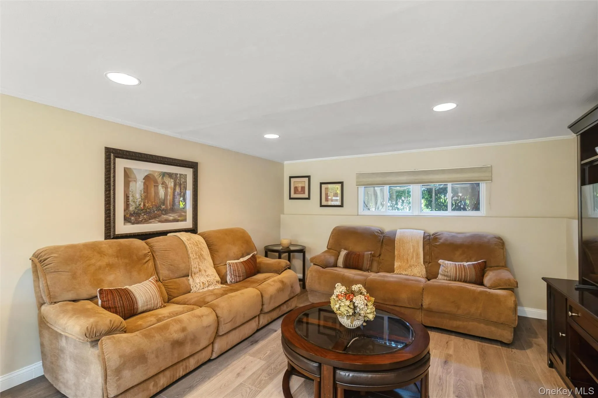 204 Halsey Avenue, Oyster Bay, NY, 3 Bedrooms Bedrooms, 7 Rooms Rooms,2 BathroomsBathrooms,Residential,For Rent,Halsey,0,KEY1016892 204 Halsey Avenue, Oyster Bay, NY, 3 Bedrooms Bedrooms, 7 Rooms Rooms,2 BathroomsBathrooms,Residential,For Rent,Halsey,0,KEY1016892