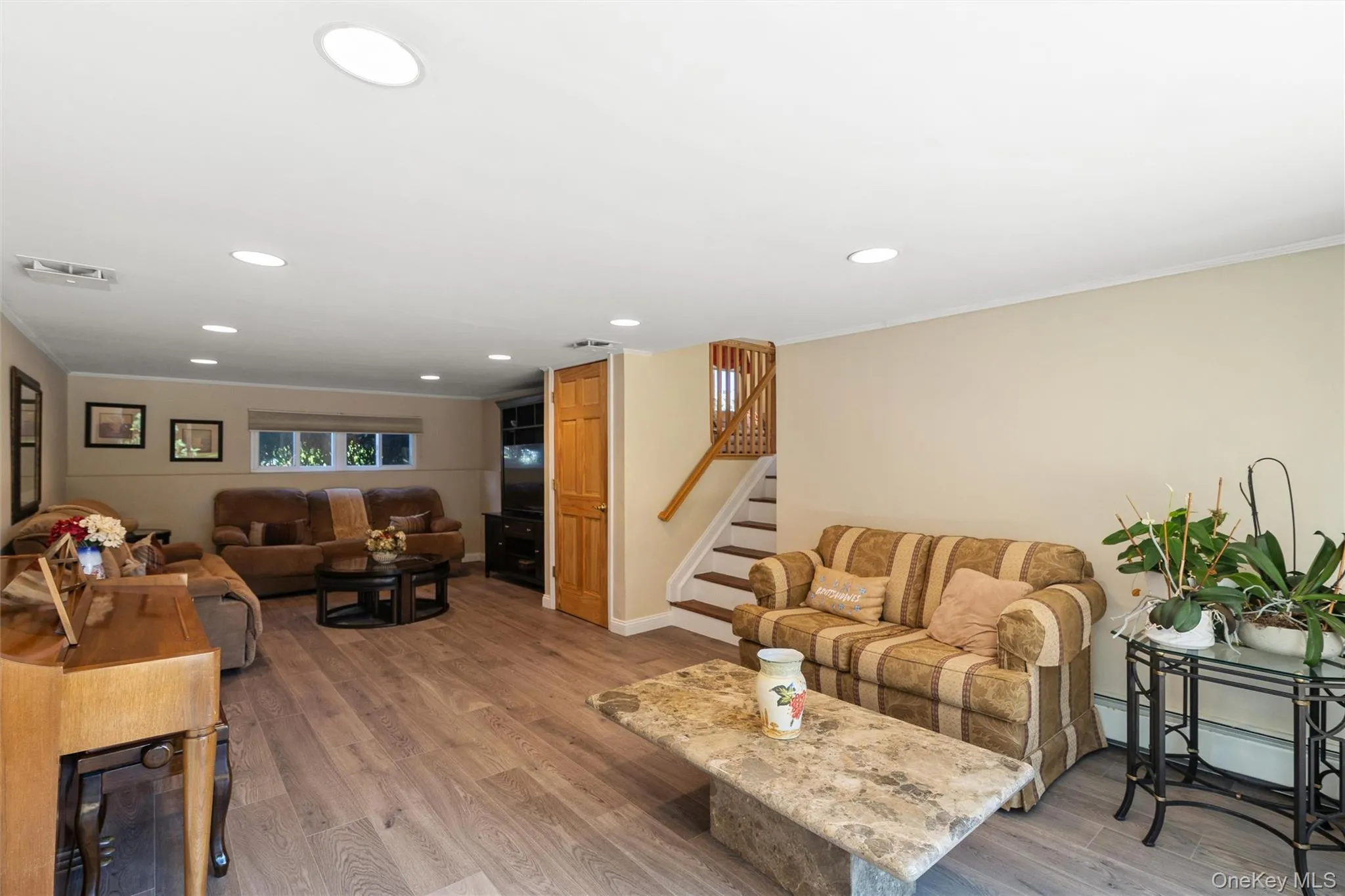 204 Halsey Avenue, Oyster Bay, NY, 3 Bedrooms Bedrooms, 7 Rooms Rooms,2 BathroomsBathrooms,Residential,For Rent,Halsey,0,KEY1016892 204 Halsey Avenue, Oyster Bay, NY, 3 Bedrooms Bedrooms, 7 Rooms Rooms,2 BathroomsBathrooms,Residential,For Rent,Halsey,0,KEY1016892