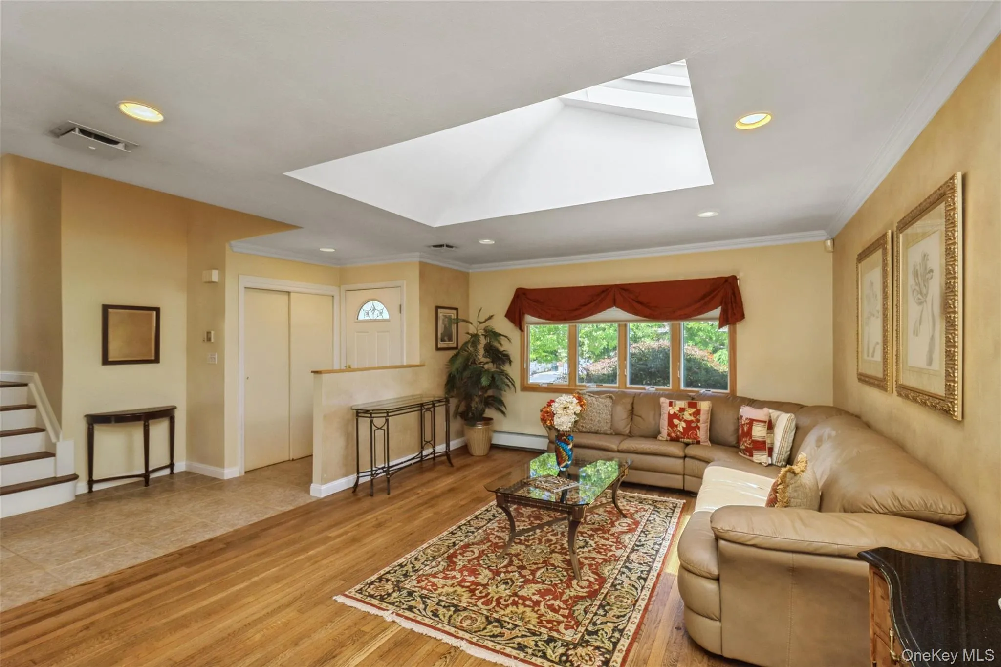 204 Halsey Avenue, Oyster Bay, NY, 3 Bedrooms Bedrooms, 7 Rooms Rooms,2 BathroomsBathrooms,Residential,For Rent,Halsey,0,KEY1016892 204 Halsey Avenue, Oyster Bay, NY, 3 Bedrooms Bedrooms, 7 Rooms Rooms,2 BathroomsBathrooms,Residential,For Rent,Halsey,0,KEY1016892