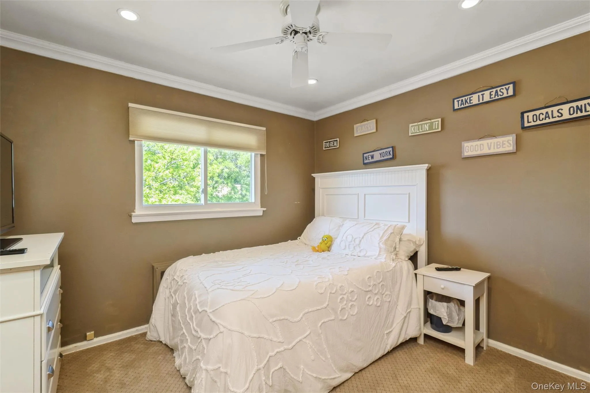 204 Halsey Avenue, Oyster Bay, NY, 3 Bedrooms Bedrooms, 7 Rooms Rooms,2 BathroomsBathrooms,Residential,For Rent,Halsey,0,KEY1016892 204 Halsey Avenue, Oyster Bay, NY, 3 Bedrooms Bedrooms, 7 Rooms Rooms,2 BathroomsBathrooms,Residential,For Rent,Halsey,0,KEY1016892