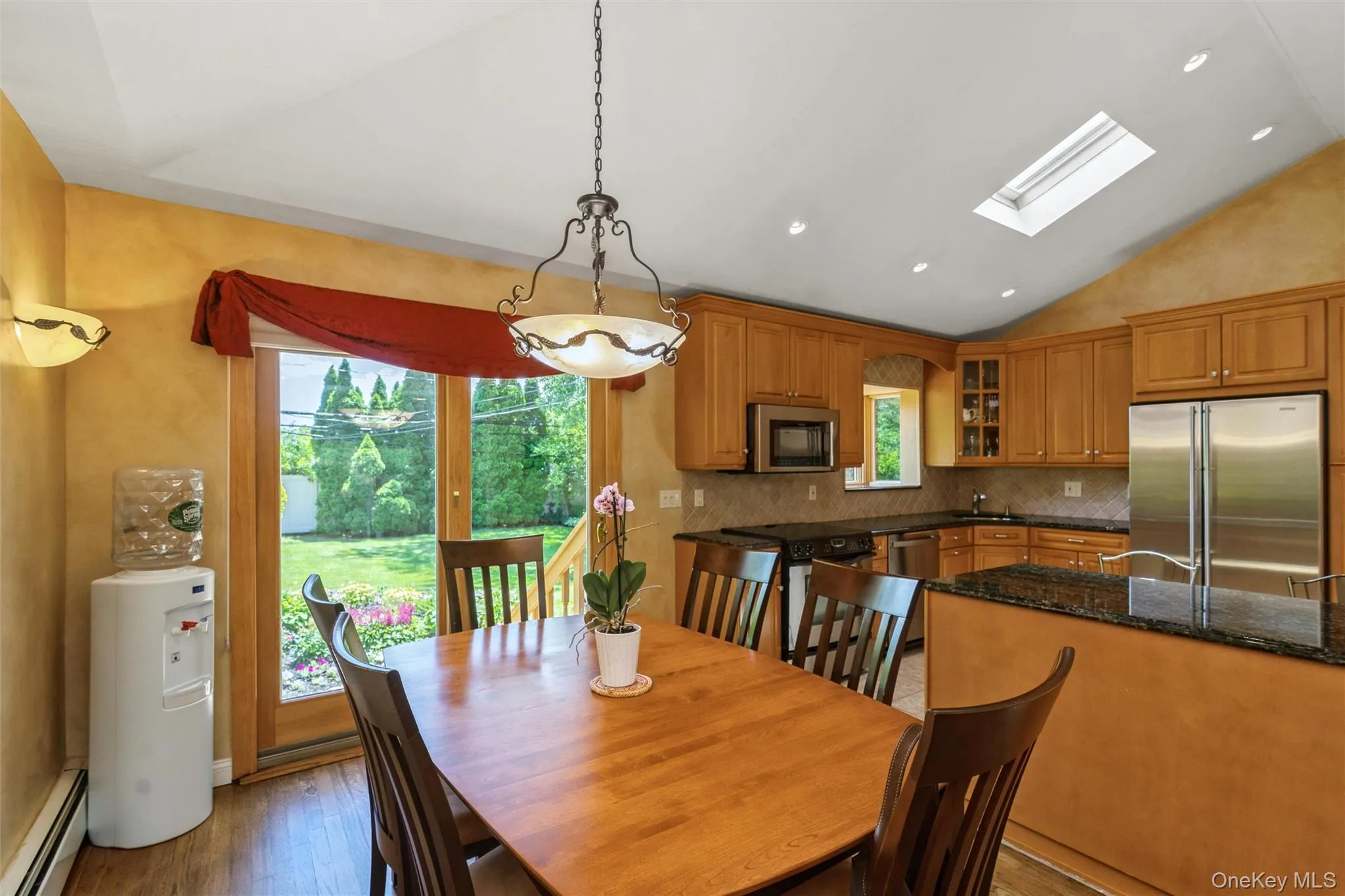204 Halsey Avenue, Oyster Bay, NY, 3 Bedrooms Bedrooms, 7 Rooms Rooms,2 BathroomsBathrooms,Residential,For Rent,Halsey,0,KEY1016892 204 Halsey Avenue, Oyster Bay, NY, 3 Bedrooms Bedrooms, 7 Rooms Rooms,2 BathroomsBathrooms,Residential,For Rent,Halsey,0,KEY1016892