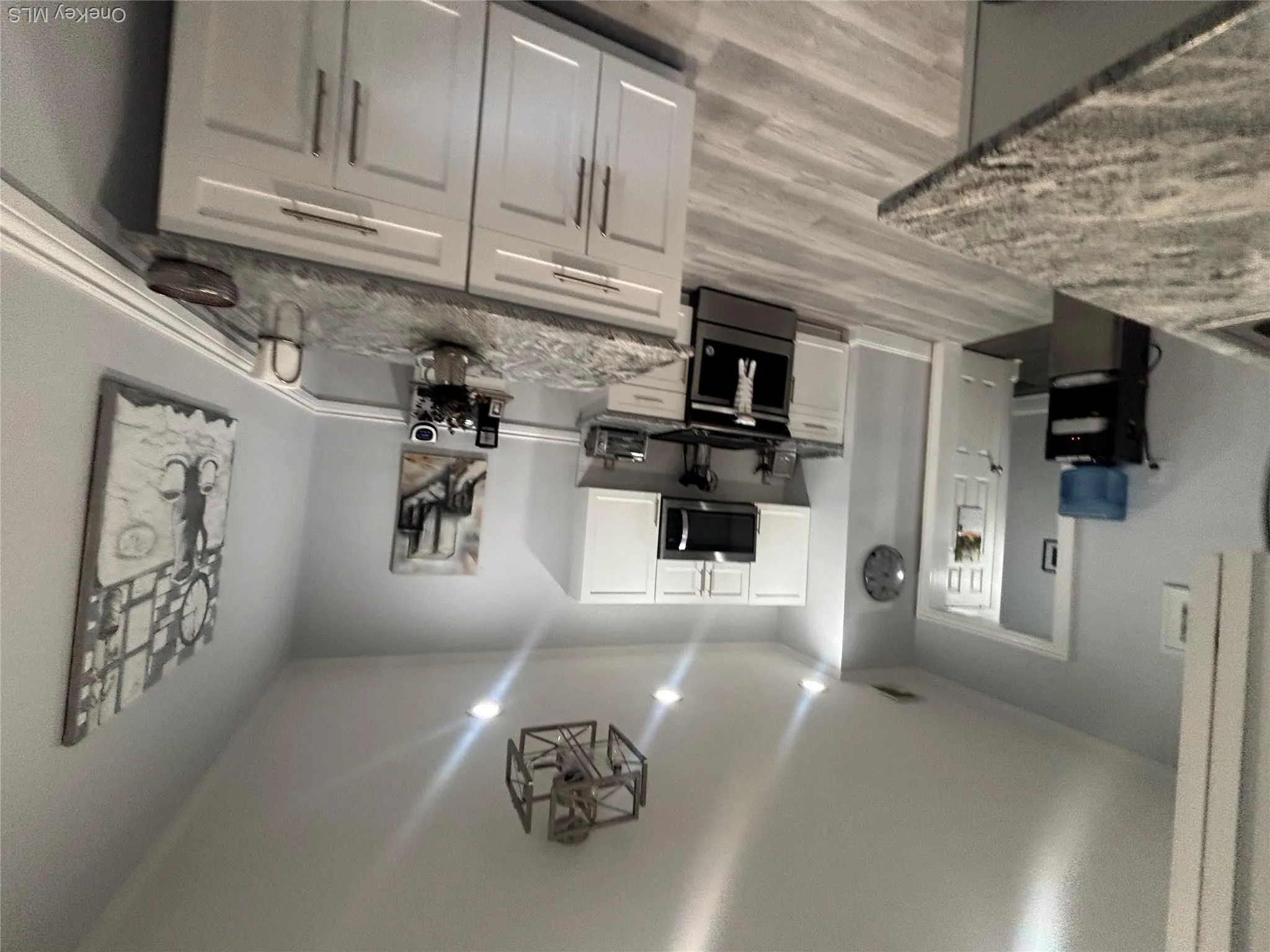 1175 East Broadway, Hempstead, NY, 1 Bedroom Bedrooms, 4 Rooms Rooms,1 BathroomBathrooms,Residential,For Rent,East Broadway,0,1016893 1175 East Broadway, Hempstead, NY, 1 Bedroom Bedrooms, 4 Rooms Rooms,1 BathroomBathrooms,Residential,For Rent,East Broadway,0,1016893