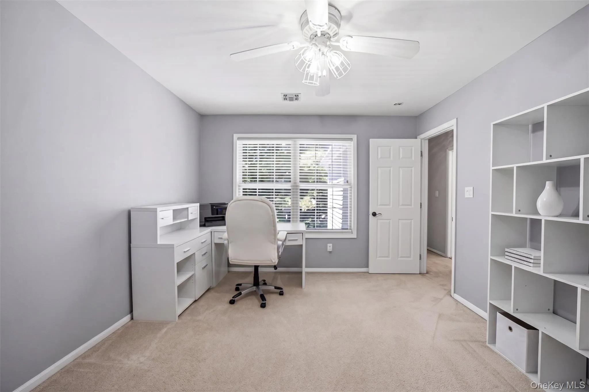 38 Avery Court, Smithtown, NY, 3 Bedrooms Bedrooms, 6 Rooms Rooms,2 BathroomsBathrooms,Residential,For Rent,Avery,0,KEY1016896 38 Avery Court, Smithtown, NY, 3 Bedrooms Bedrooms, 6 Rooms Rooms,2 BathroomsBathrooms,Residential,For Rent,Avery,0,KEY1016896