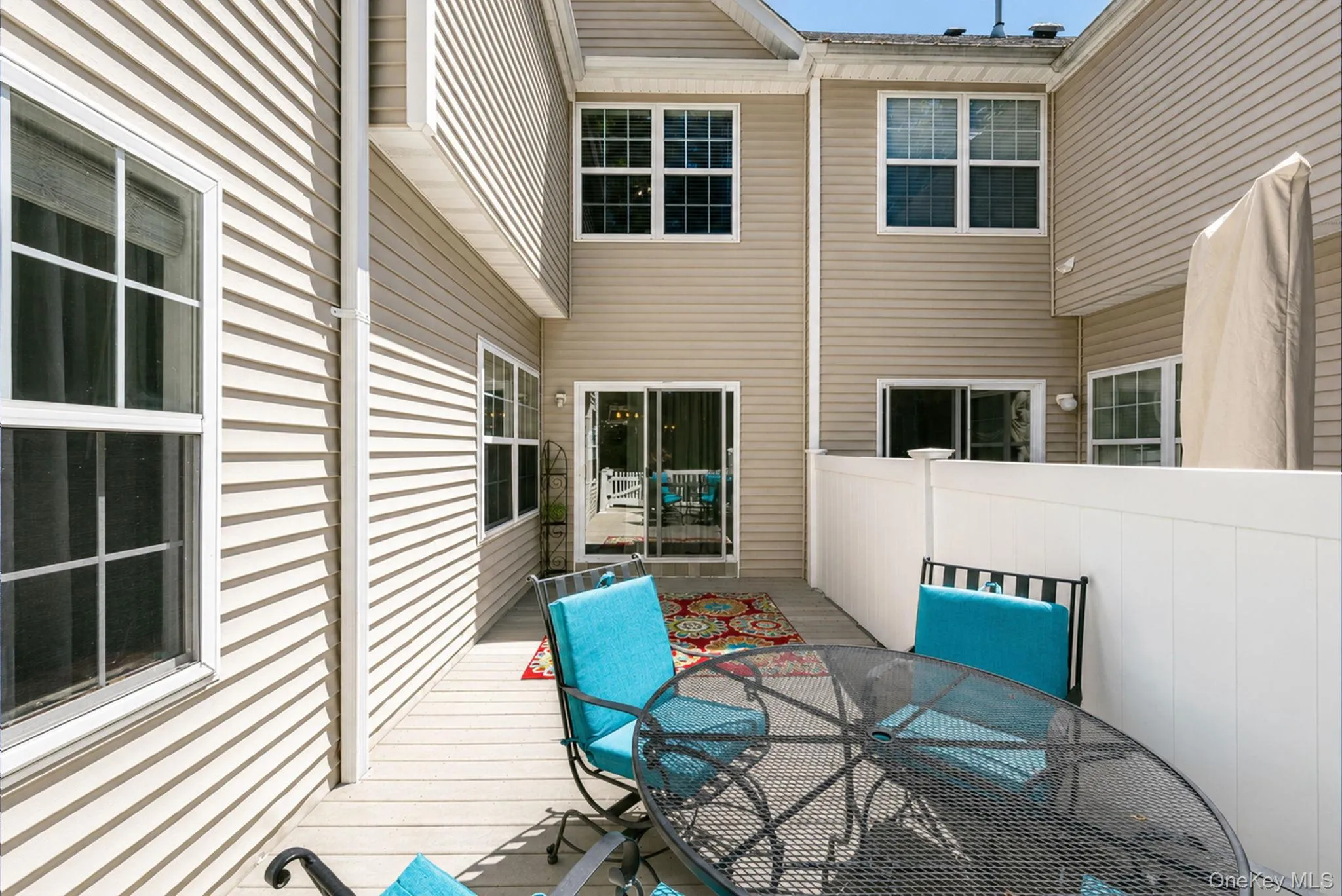 38 Avery Court, Smithtown, NY, 3 Bedrooms Bedrooms, 6 Rooms Rooms,2 BathroomsBathrooms,Residential,For Rent,Avery,0,KEY1016896 38 Avery Court, Smithtown, NY, 3 Bedrooms Bedrooms, 6 Rooms Rooms,2 BathroomsBathrooms,Residential,For Rent,Avery,0,KEY1016896