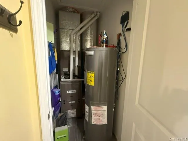 517 Crescent Avenue, Plattekill, NY, 2 Bedrooms Bedrooms, 6 Rooms Rooms,2 BathroomsBathrooms,Residential,For Rent,Crescent,0,1016899 517 Crescent Avenue, Plattekill, NY, 2 Bedrooms Bedrooms, 6 Rooms Rooms,2 BathroomsBathrooms,Residential,For Rent,Crescent,0,1016899