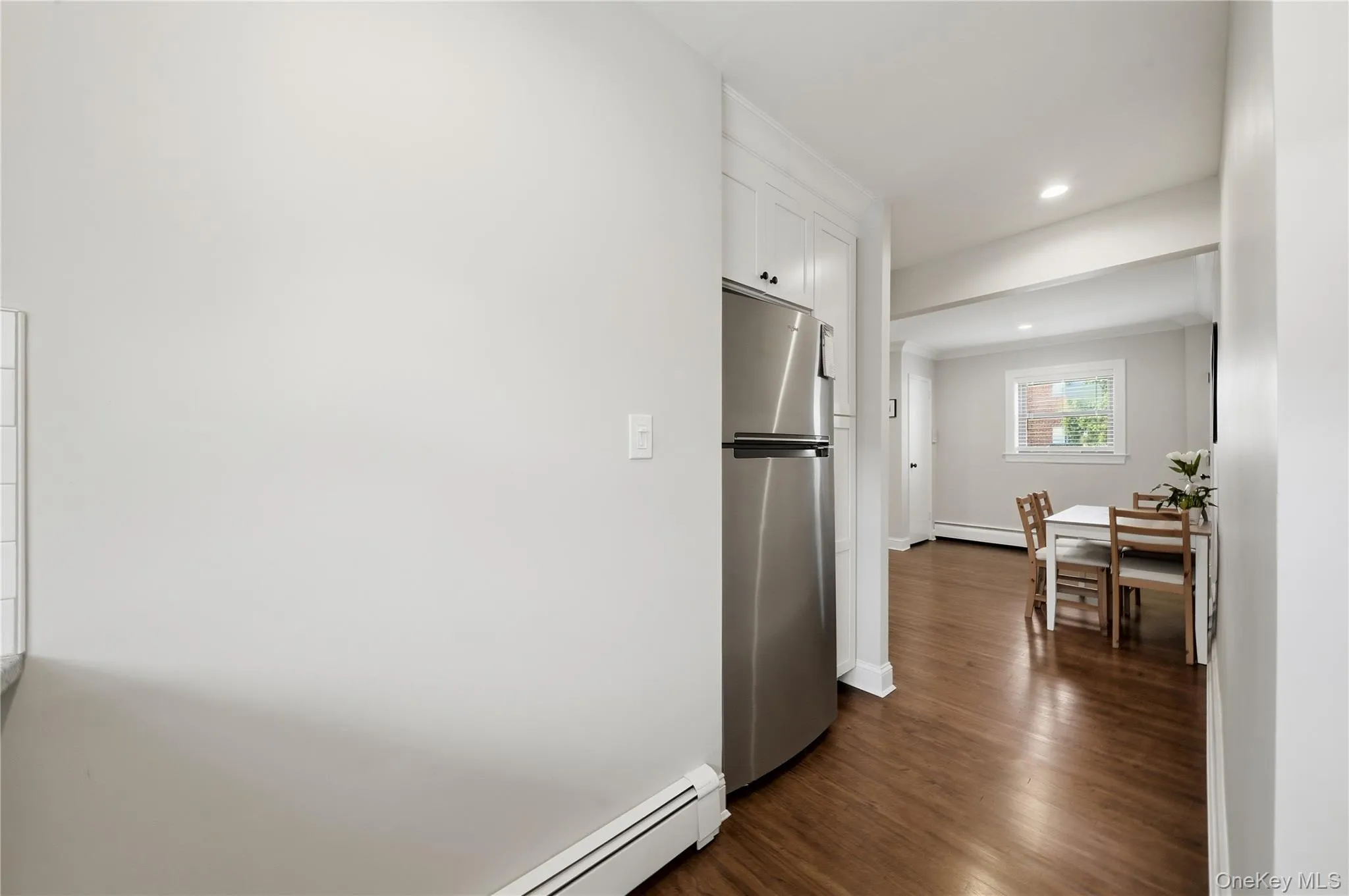 123 Park Avenue, Babylon, NY, 1 Bedroom Bedrooms, 3 Rooms Rooms,1 BathroomBathrooms,Residential,For Rent,Park,0,KEY1016900 123 Park Avenue, Babylon, NY, 1 Bedroom Bedrooms, 3 Rooms Rooms,1 BathroomBathrooms,Residential,For Rent,Park,0,KEY1016900