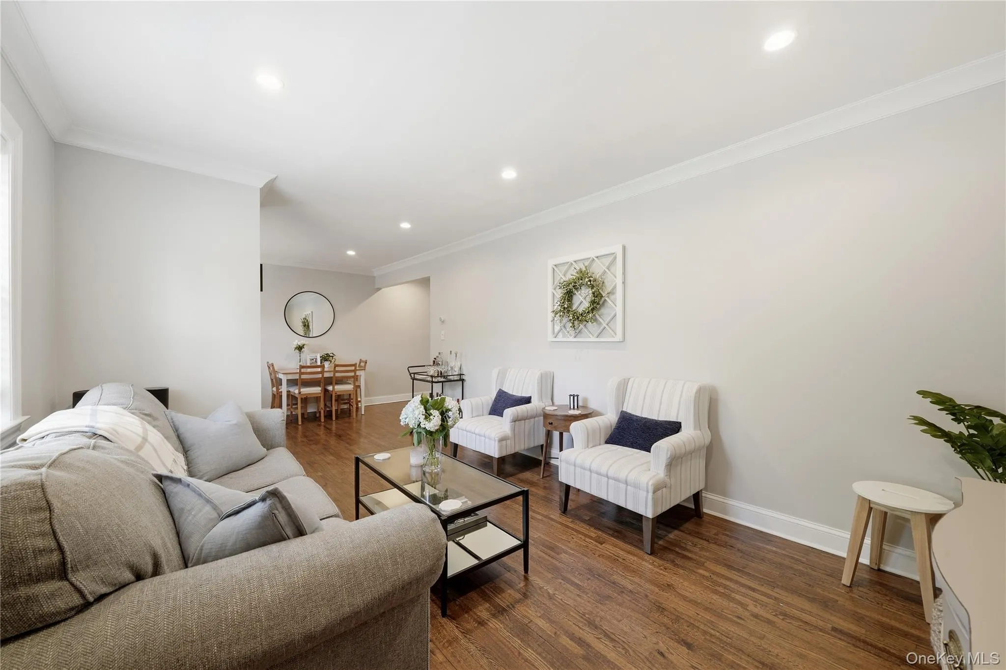 123 Park Avenue, Babylon, NY, 1 Bedroom Bedrooms, 3 Rooms Rooms,1 BathroomBathrooms,Residential,For Rent,Park,0,KEY1016900 123 Park Avenue, Babylon, NY, 1 Bedroom Bedrooms, 3 Rooms Rooms,1 BathroomBathrooms,Residential,For Rent,Park,0,KEY1016900