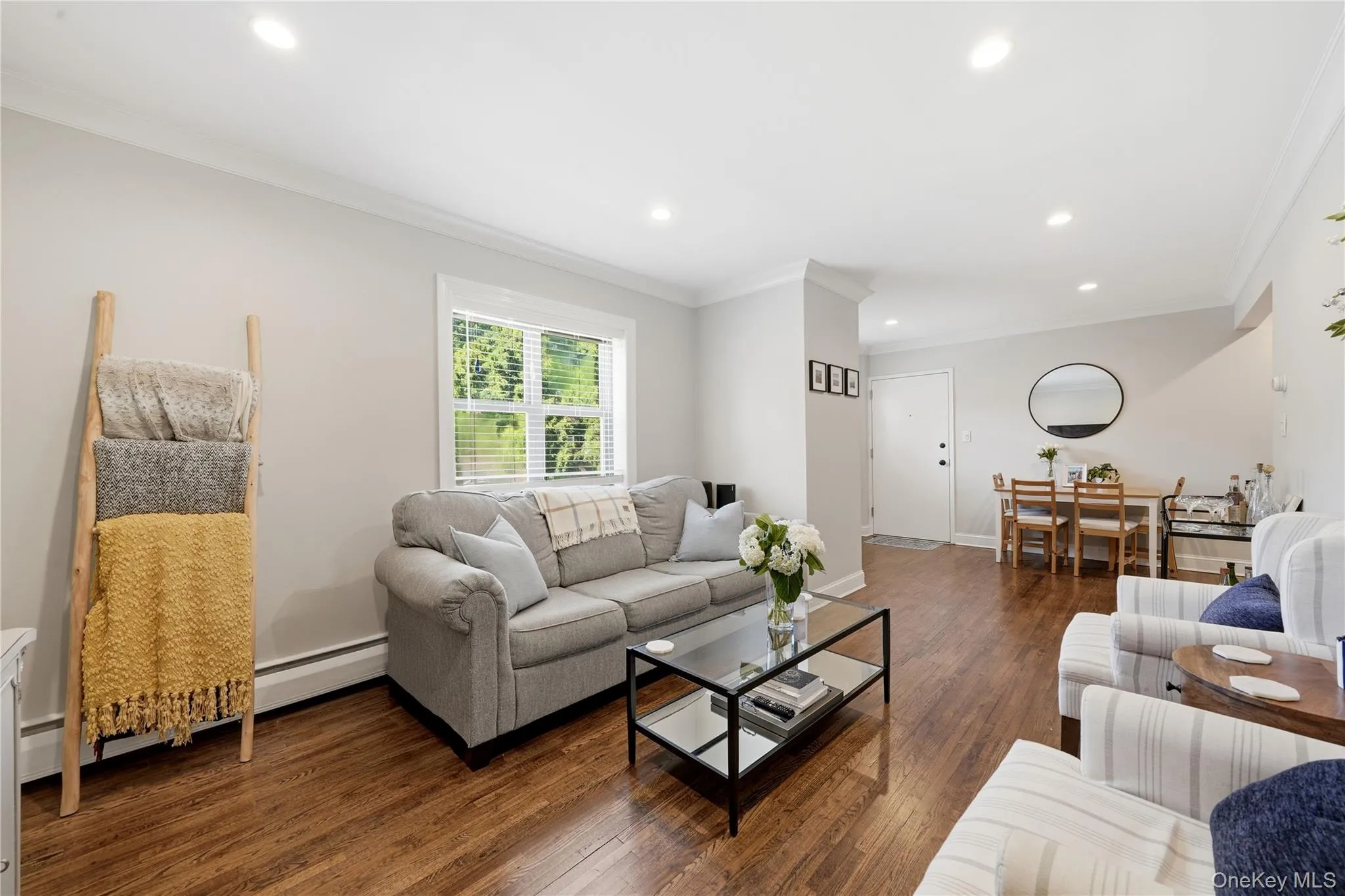 123 Park Avenue, Babylon, NY, 1 Bedroom Bedrooms, 3 Rooms Rooms,1 BathroomBathrooms,Residential,For Rent,Park,0,KEY1016900 123 Park Avenue, Babylon, NY, 1 Bedroom Bedrooms, 3 Rooms Rooms,1 BathroomBathrooms,Residential,For Rent,Park,0,KEY1016900