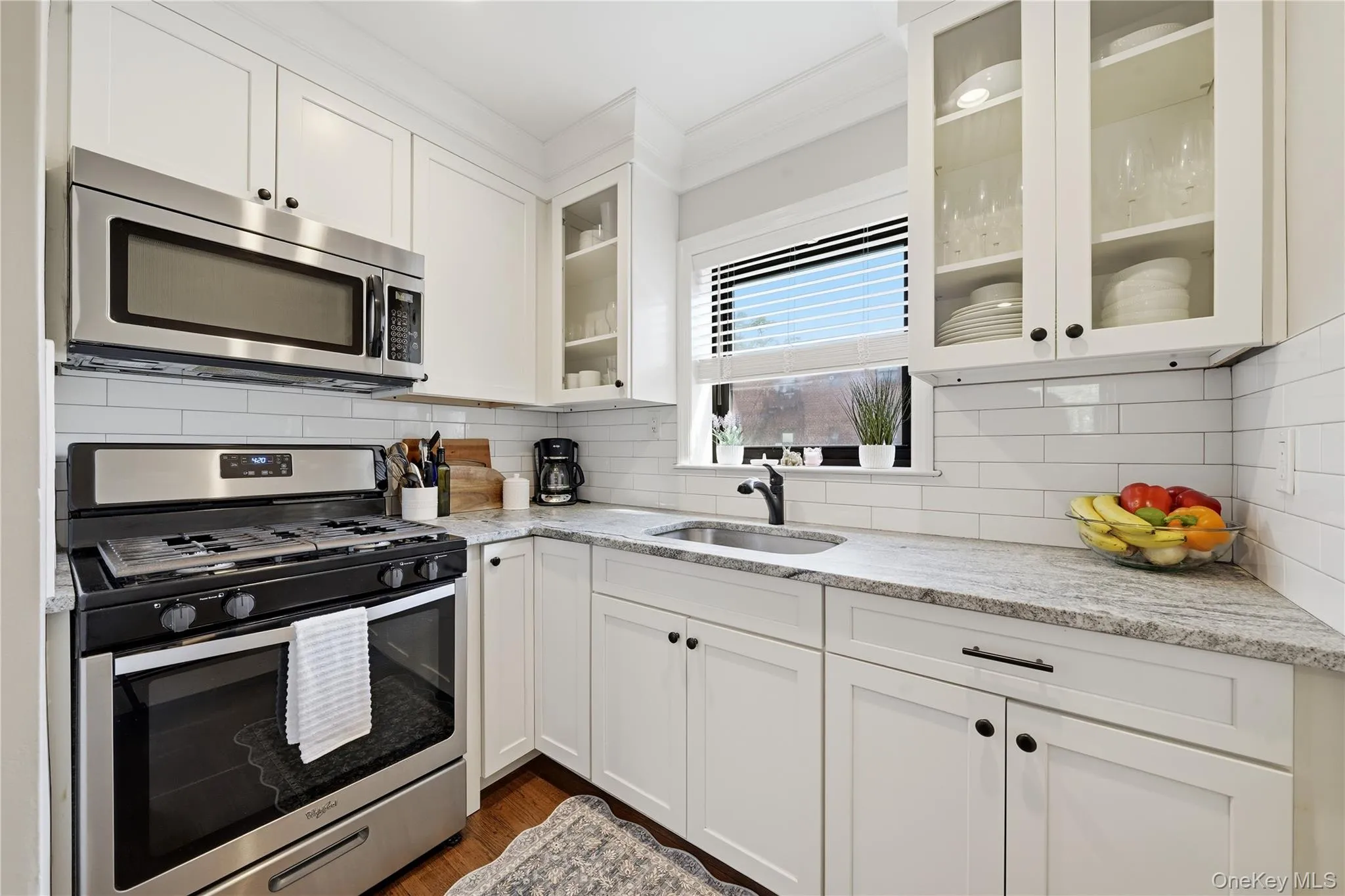 123 Park Avenue, Babylon, NY, 1 Bedroom Bedrooms, 3 Rooms Rooms,1 BathroomBathrooms,Residential,For Rent,Park,0,KEY1016900 123 Park Avenue, Babylon, NY, 1 Bedroom Bedrooms, 3 Rooms Rooms,1 BathroomBathrooms,Residential,For Rent,Park,0,KEY1016900