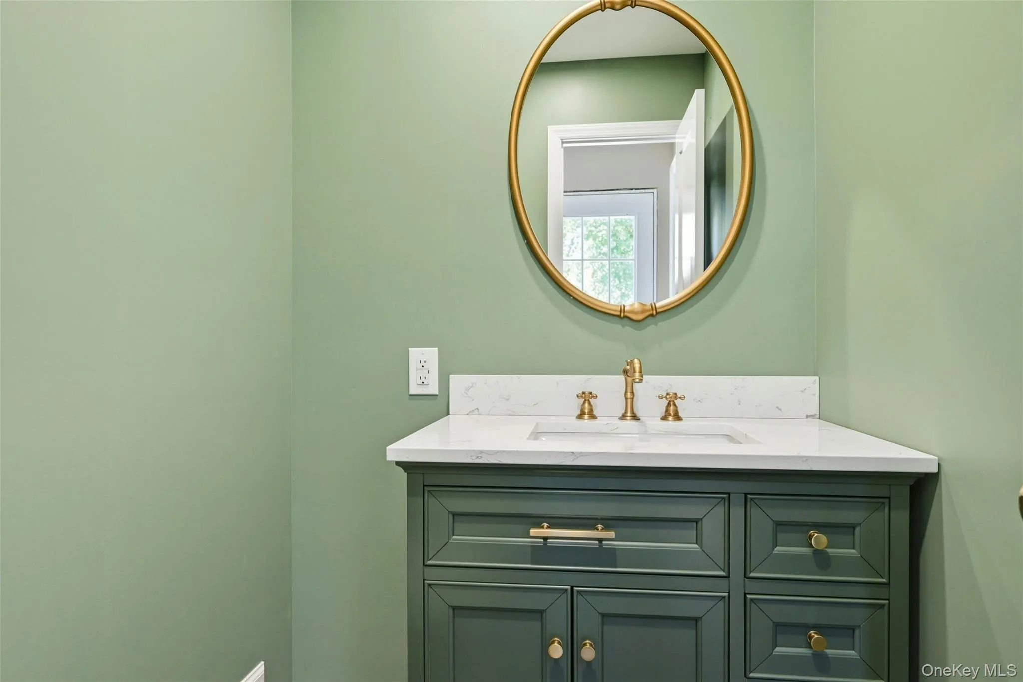 Powder Room Powder Room