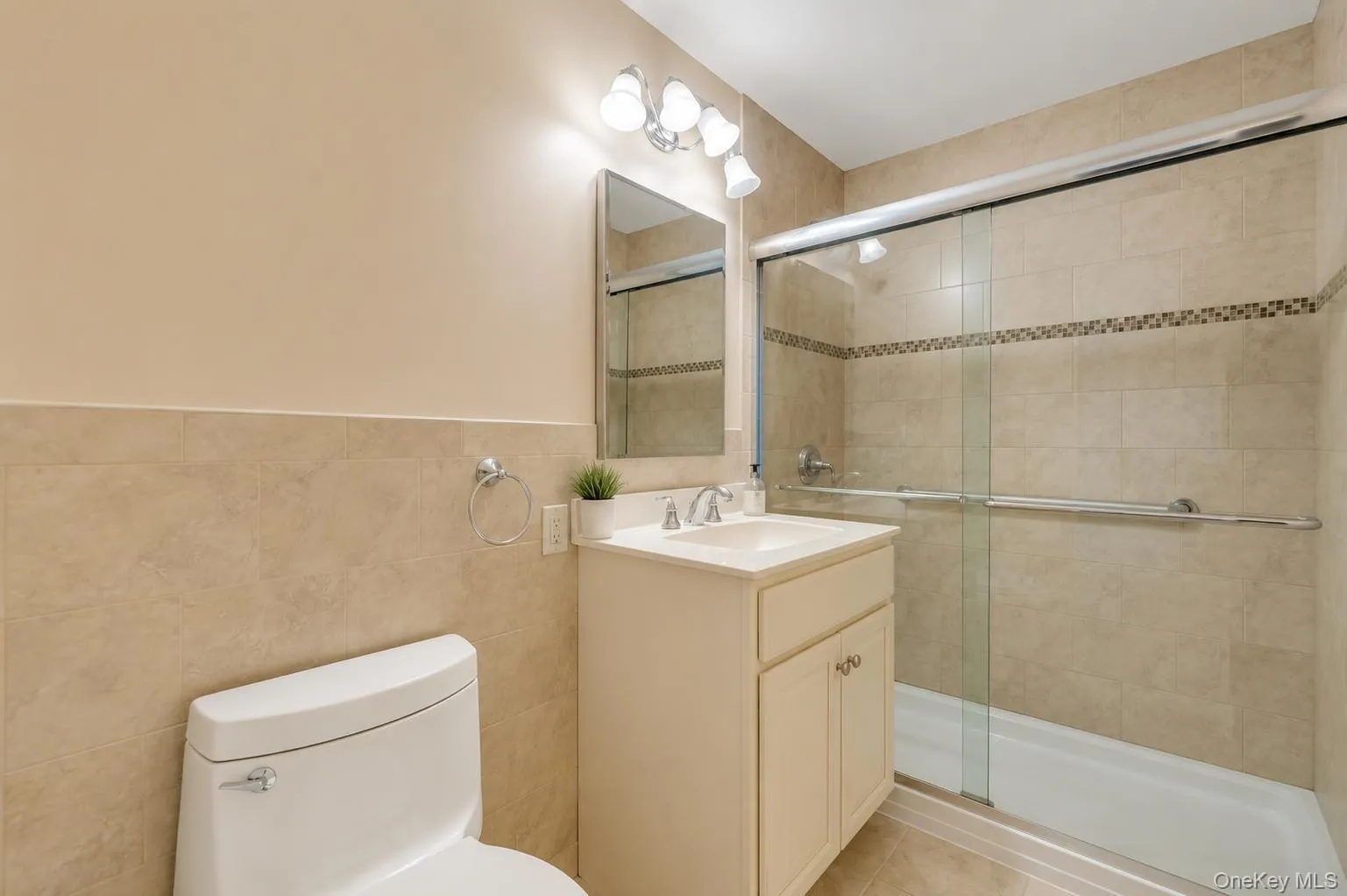 315 Hicksville Road, Oyster Bay, NY, 1 Bedroom Bedrooms, 4 Rooms Rooms,1 BathroomBathrooms,Residential,For Rent,Hicksville,0,1016907 315 Hicksville Road, Oyster Bay, NY, 1 Bedroom Bedrooms, 4 Rooms Rooms,1 BathroomBathrooms,Residential,For Rent,Hicksville,0,1016907