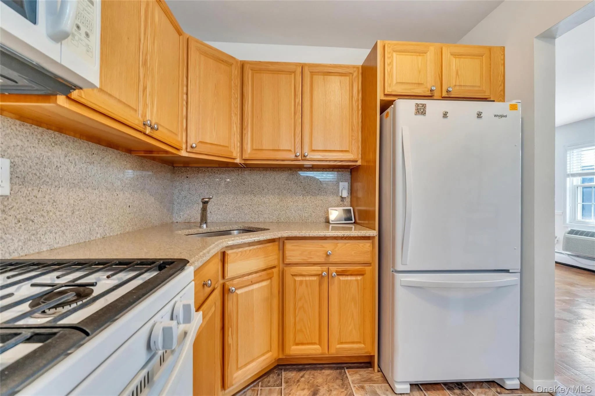315 Hicksville Road, Oyster Bay, NY, 1 Bedroom Bedrooms, 4 Rooms Rooms,1 BathroomBathrooms,Residential,For Rent,Hicksville,0,1016907 315 Hicksville Road, Oyster Bay, NY, 1 Bedroom Bedrooms, 4 Rooms Rooms,1 BathroomBathrooms,Residential,For Rent,Hicksville,0,1016907