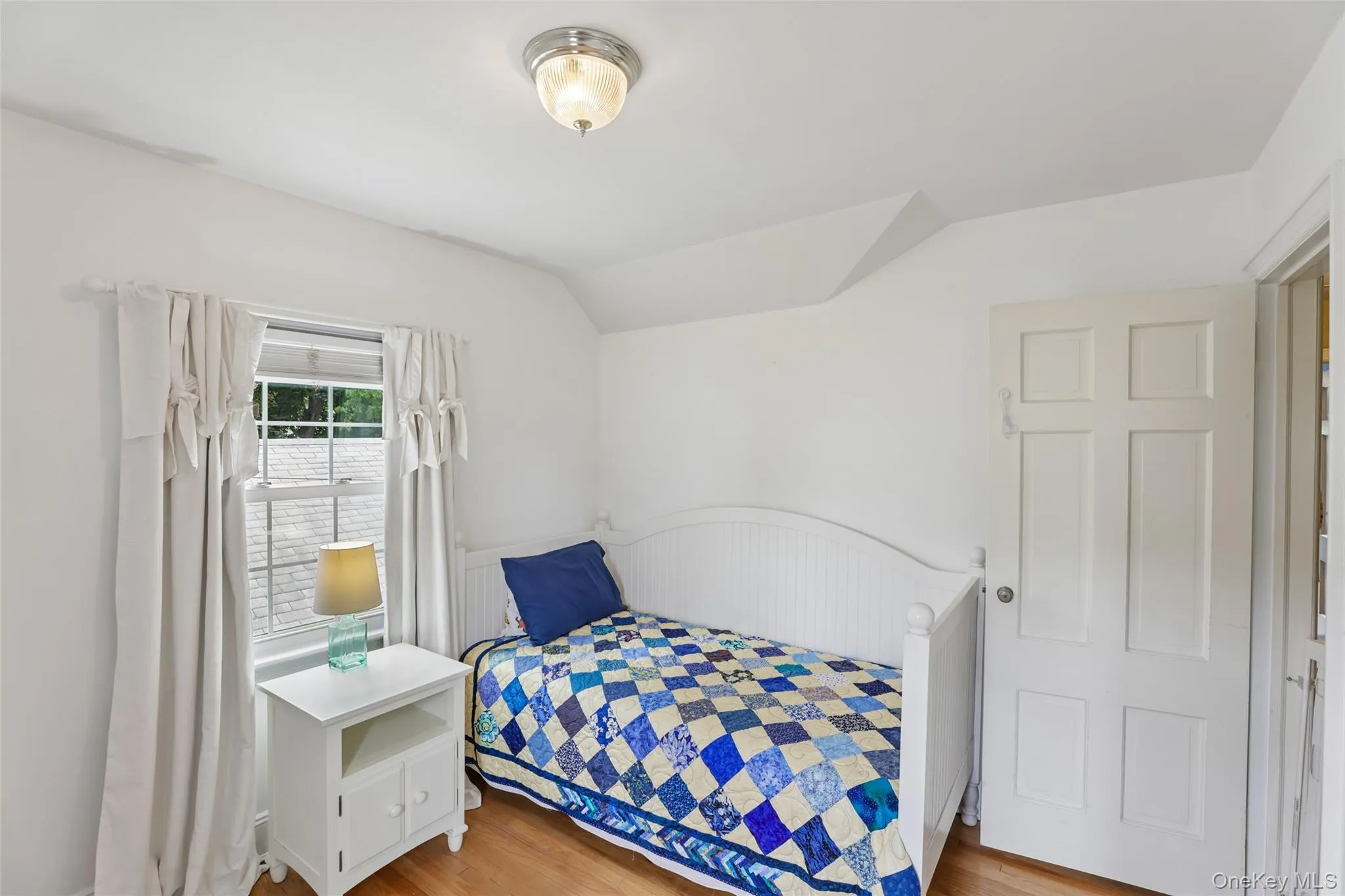 105 Stewart Avenue, Hempstead, NY, 4 Bedrooms Bedrooms, 8 Rooms Rooms,1 BathroomBathrooms,Residential,For Rent,Stewart,0,KEY1016911 105 Stewart Avenue, Hempstead, NY, 4 Bedrooms Bedrooms, 8 Rooms Rooms,1 BathroomBathrooms,Residential,For Rent,Stewart,0,KEY1016911