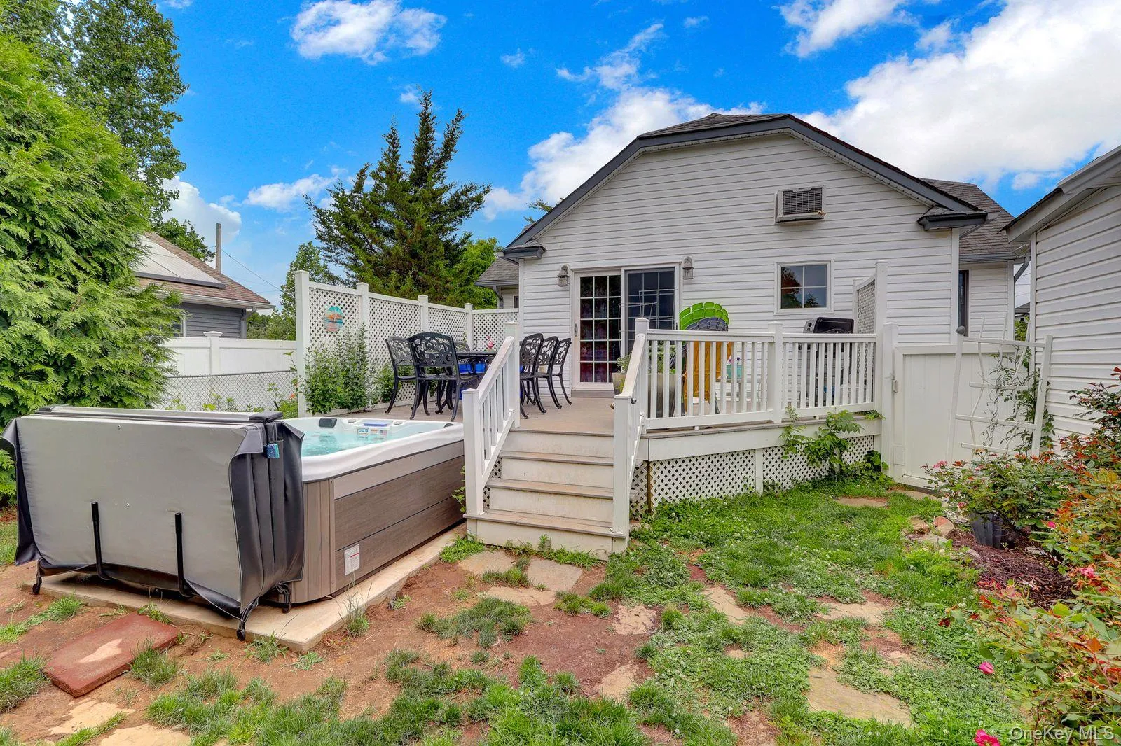 Rear Yard with Trex Deck and Hot Tub Rear Yard with Trex Deck and Hot Tub